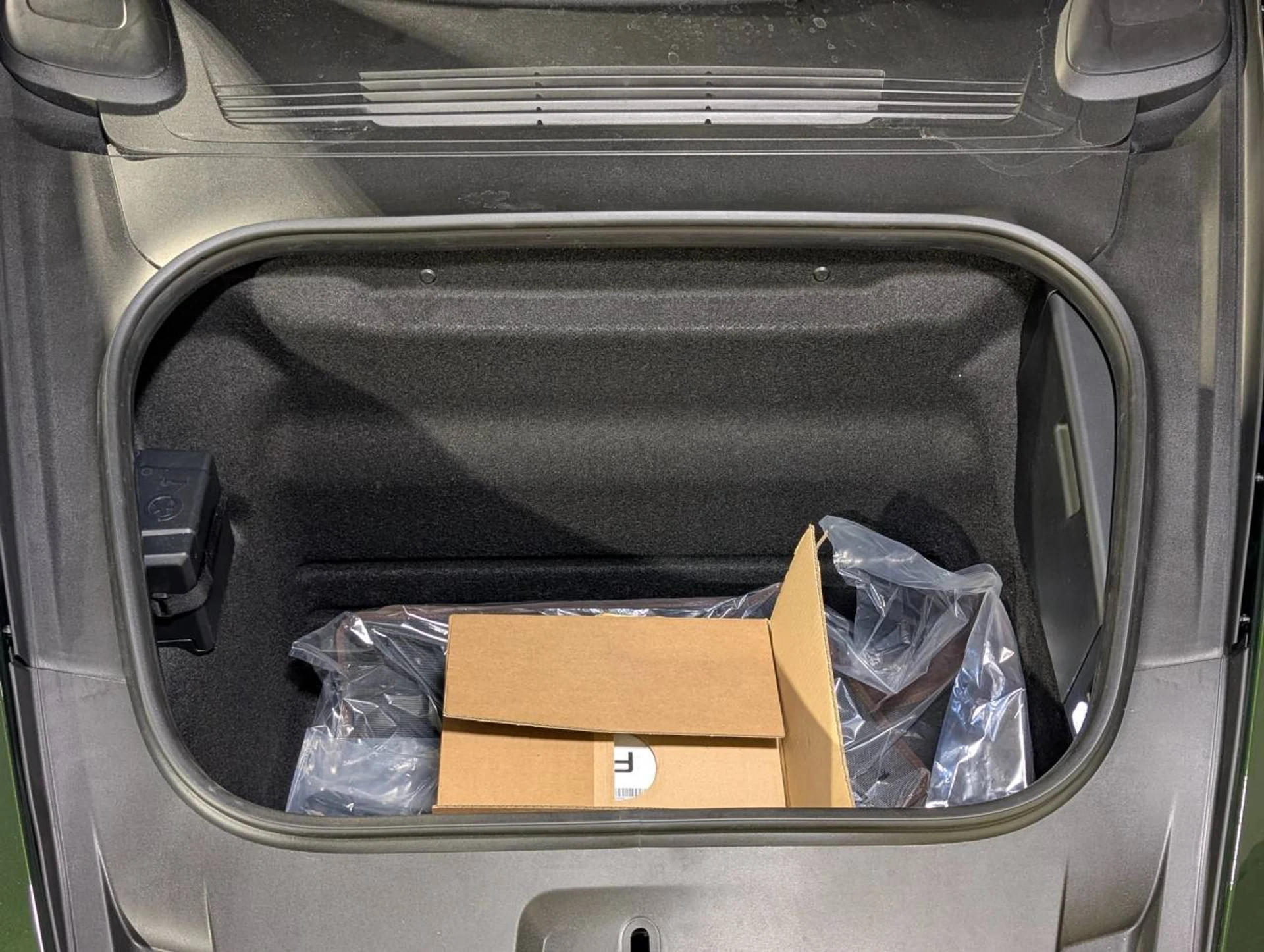 mph020_858932170_c8505e7e5763ef1eba812db77b170873x_6c2a84716e