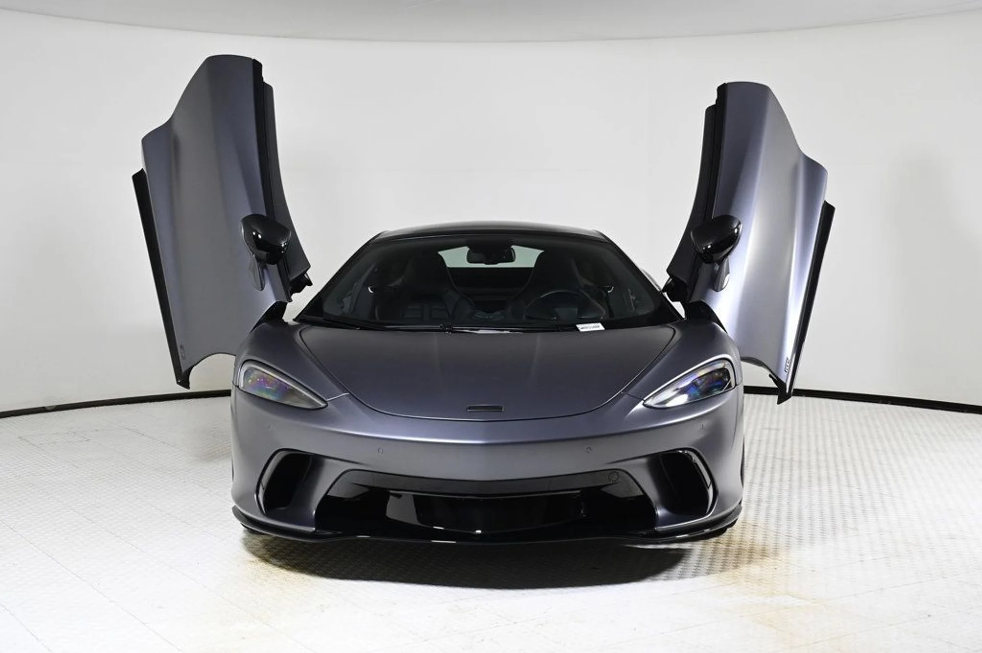 mph020_870040497_used_2025_mclaren_gts_11350_22938717_20_1024_0739ba5479