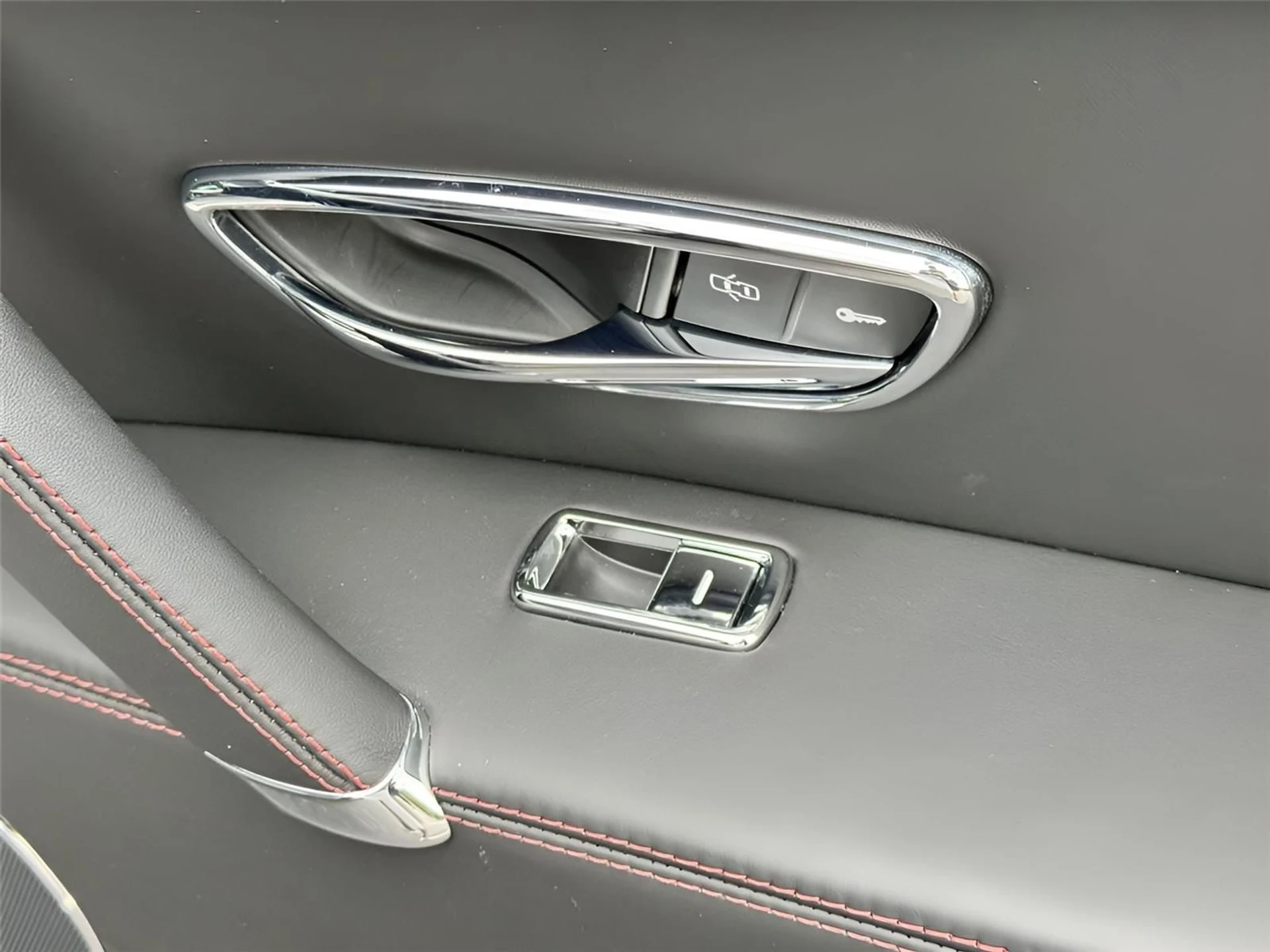 mph020_872016391_4fec7e6936608ba6550b01ec1984f159_1c39cd3588