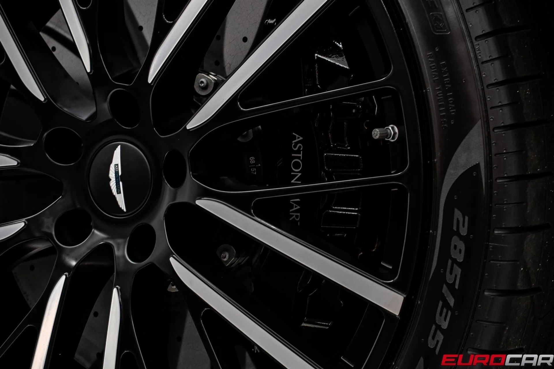 mph020_873564380_image_21_b187ae751f