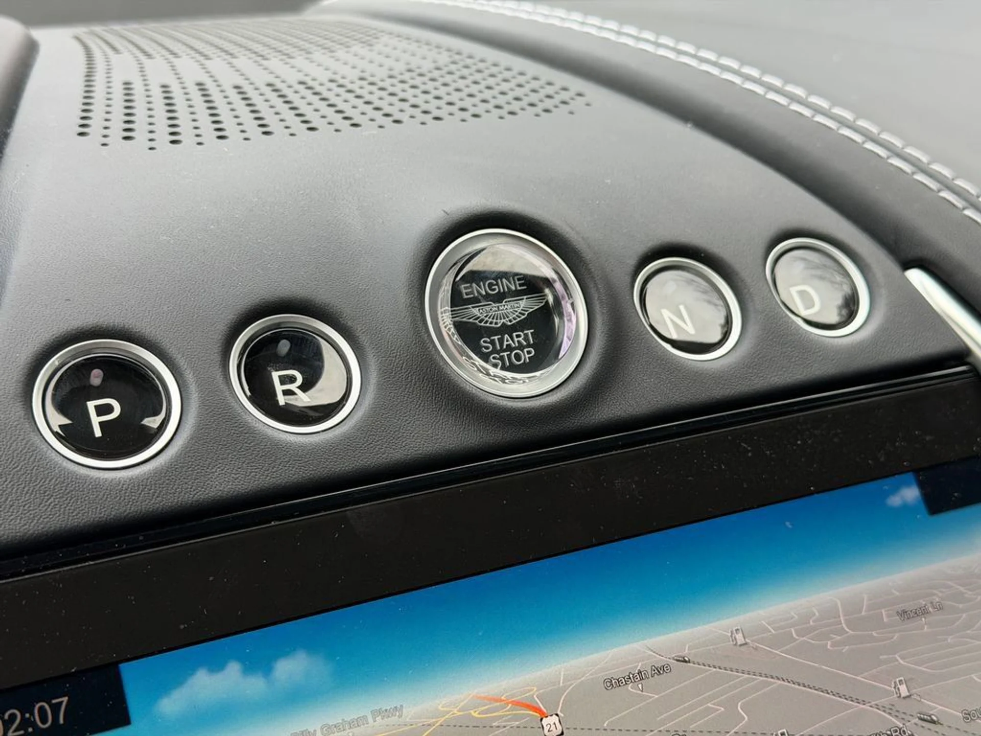 mph020_876232476_069e29fedd5f499d869d13b96339df11_90d03df94e