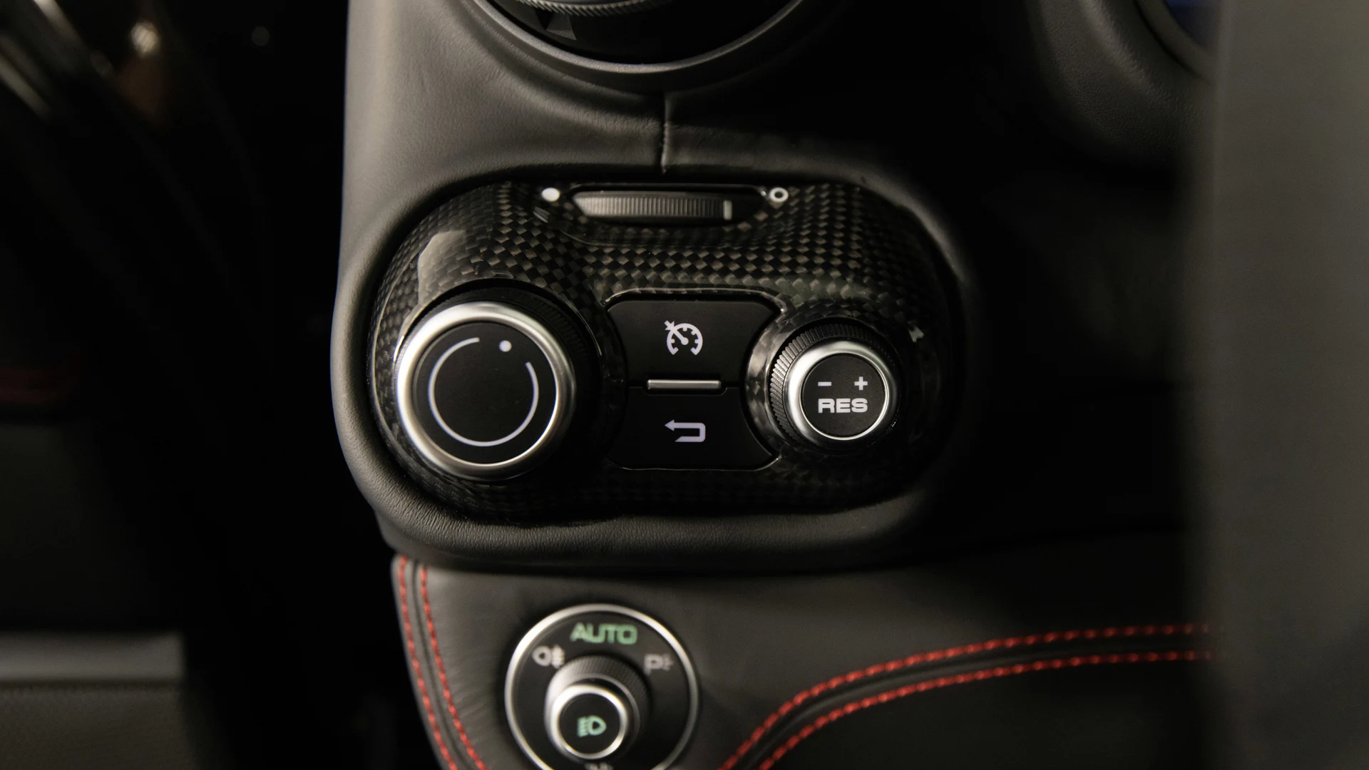 mph020_878871573_d263c473fe514a028f3b861798a80c09_017134eff2