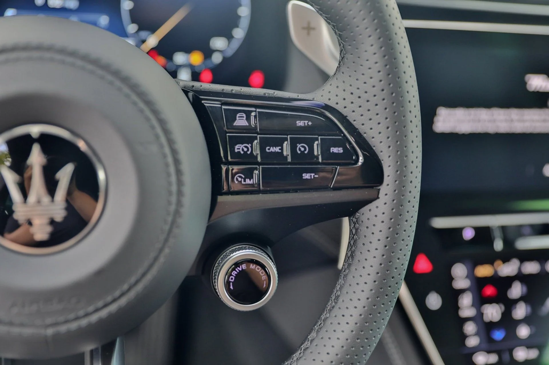 mph020_879602716_54a84304cca1464c9dc447b83975ae29_e7755e4a11