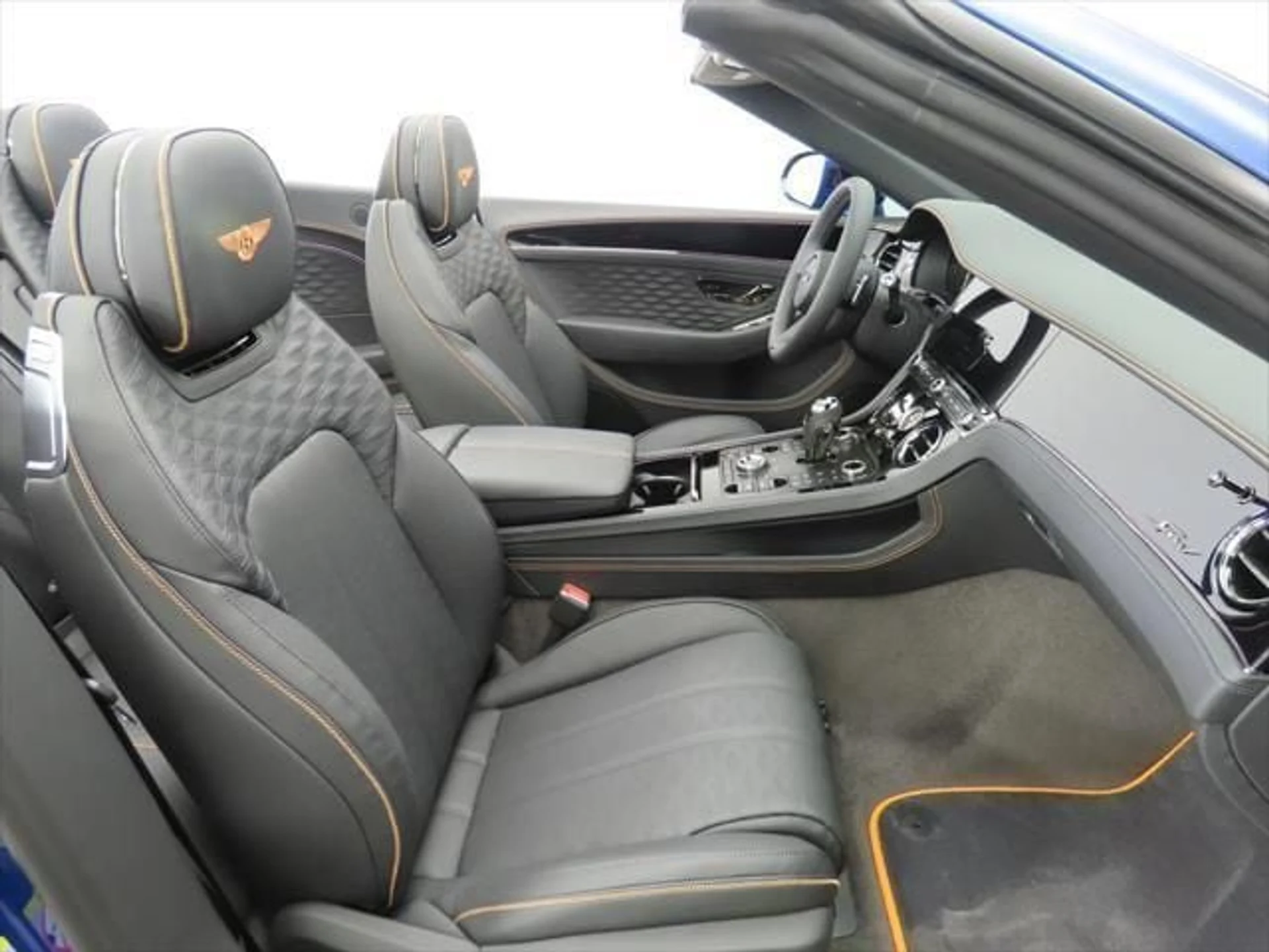 mph020_880797907_new_2025_bentley_continental_gtspeedconvertible_8119_22891450_21_640_d78fa4167b