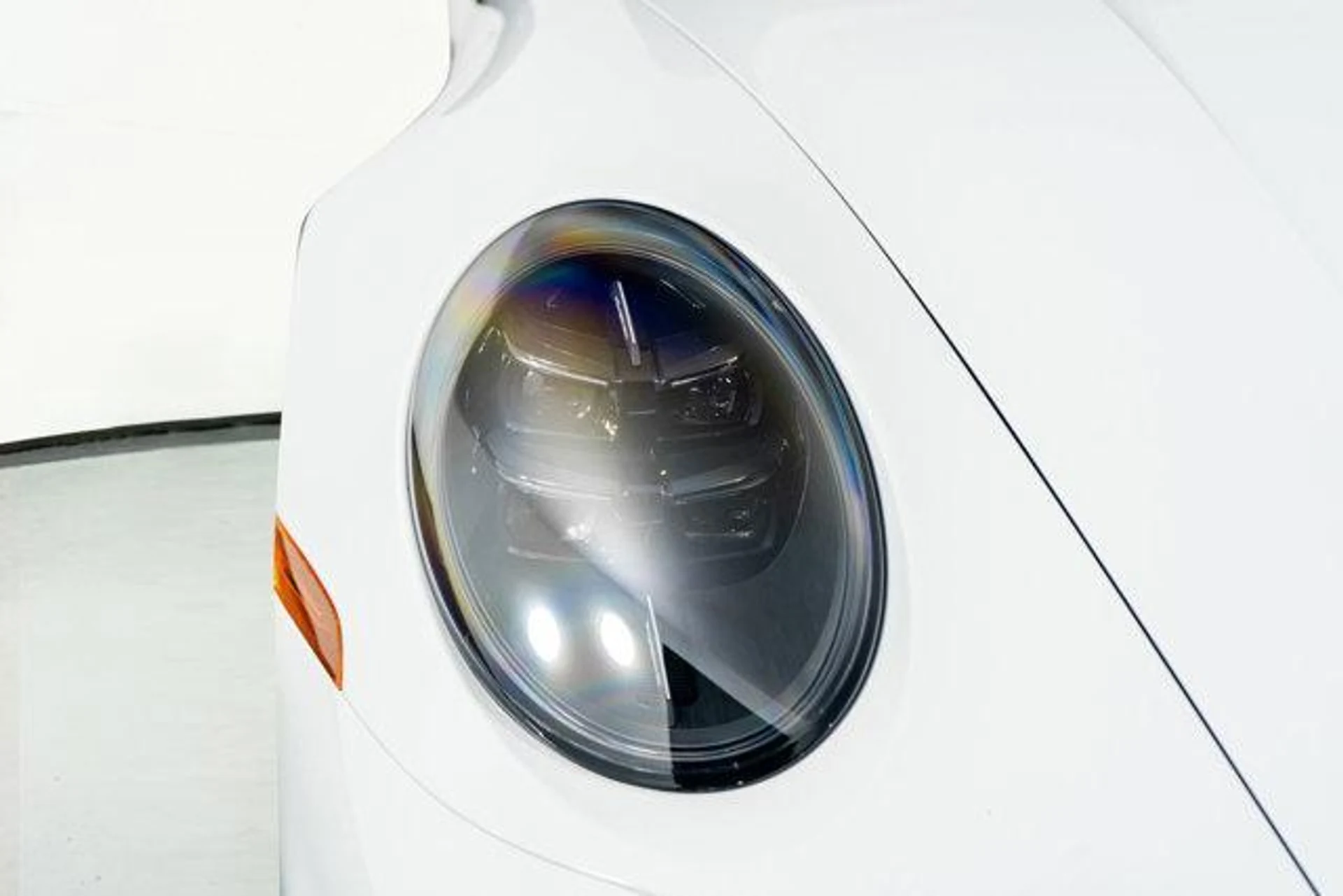 mph020_881097747_2ky_Y7om3mi5ur_B7f_Xu9_DQN_5_R128_f74594a2dc