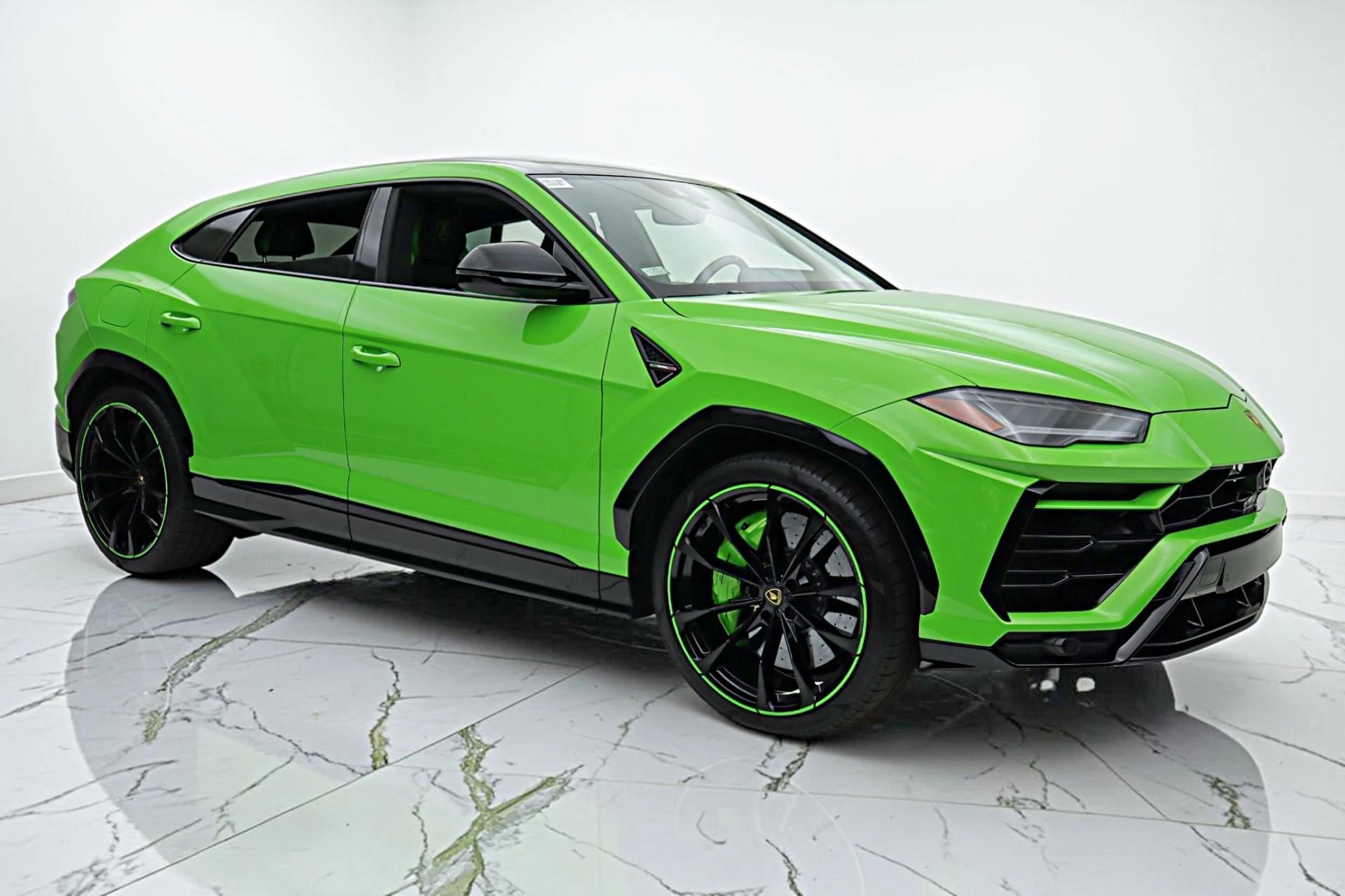 mph020_88374906_Used_2021_Lamborghini_Urus_SELEZIONE_PRE_OWNED_CERTIFIED_PEARL_CAPSULE_80dbd25e05