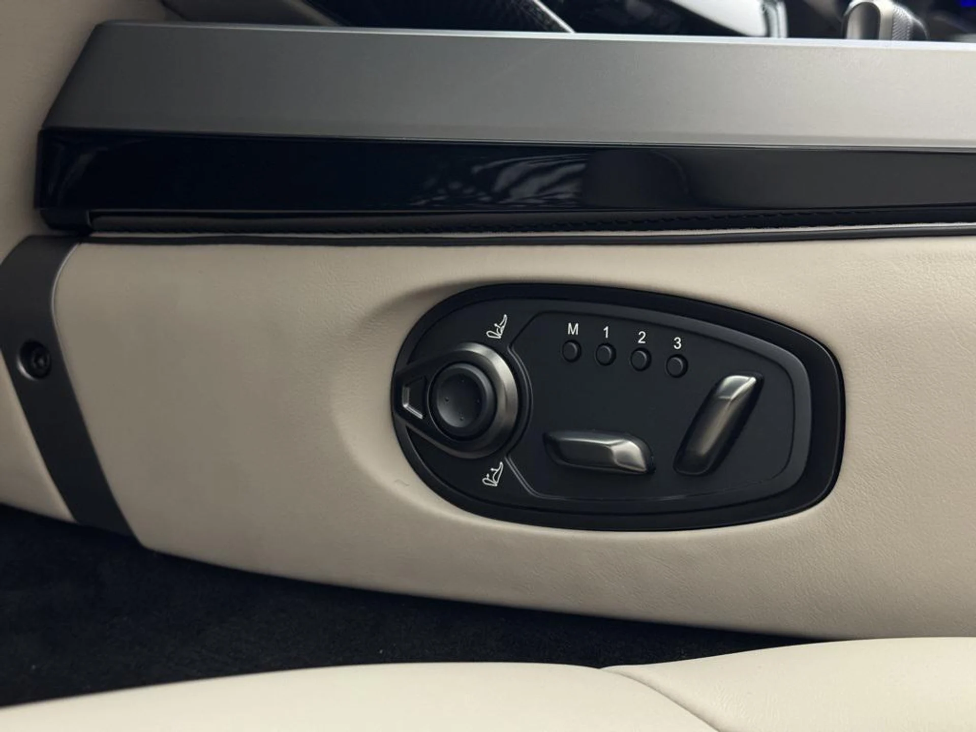 mph020_885524902_HNCO_Os_Jzjm_Rysv_E_Jf_Ym_Uzfaj3_Fc_3ccd019932