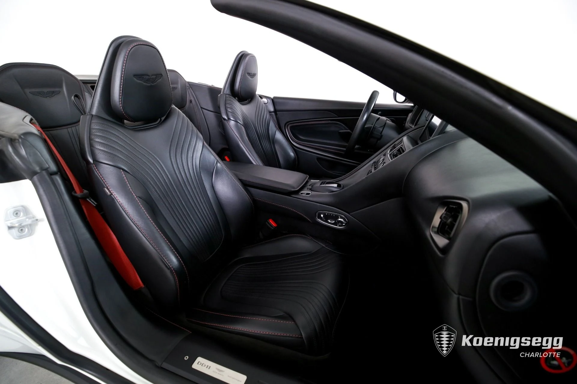 mph020_886348709_Used_2020_Aston_Martin_DB_11_Volante_1782494523_4aeea4d174