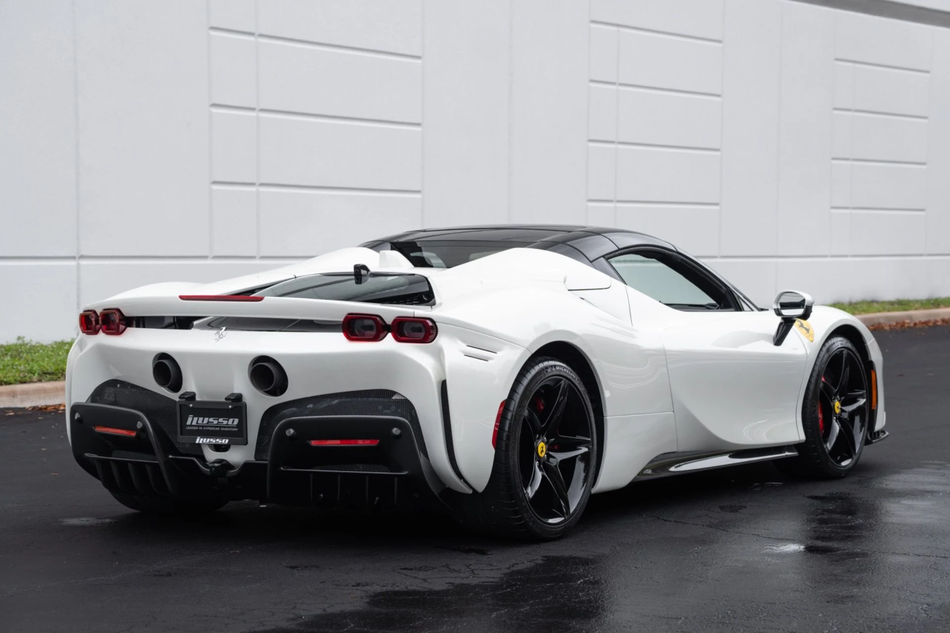 mph020_88635405_Used_2024_Ferrari_SF_90_Spider_1775624639_5ce3ac0c37