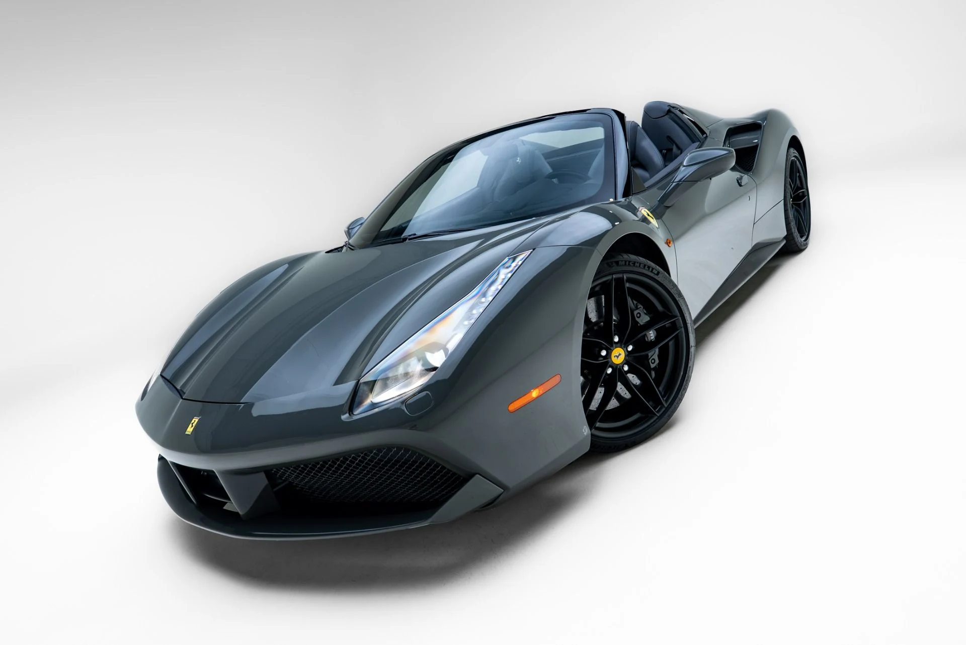 mph020_889449863_Used_2018_Ferrari_488_Spider_1778276724_b0283976f3