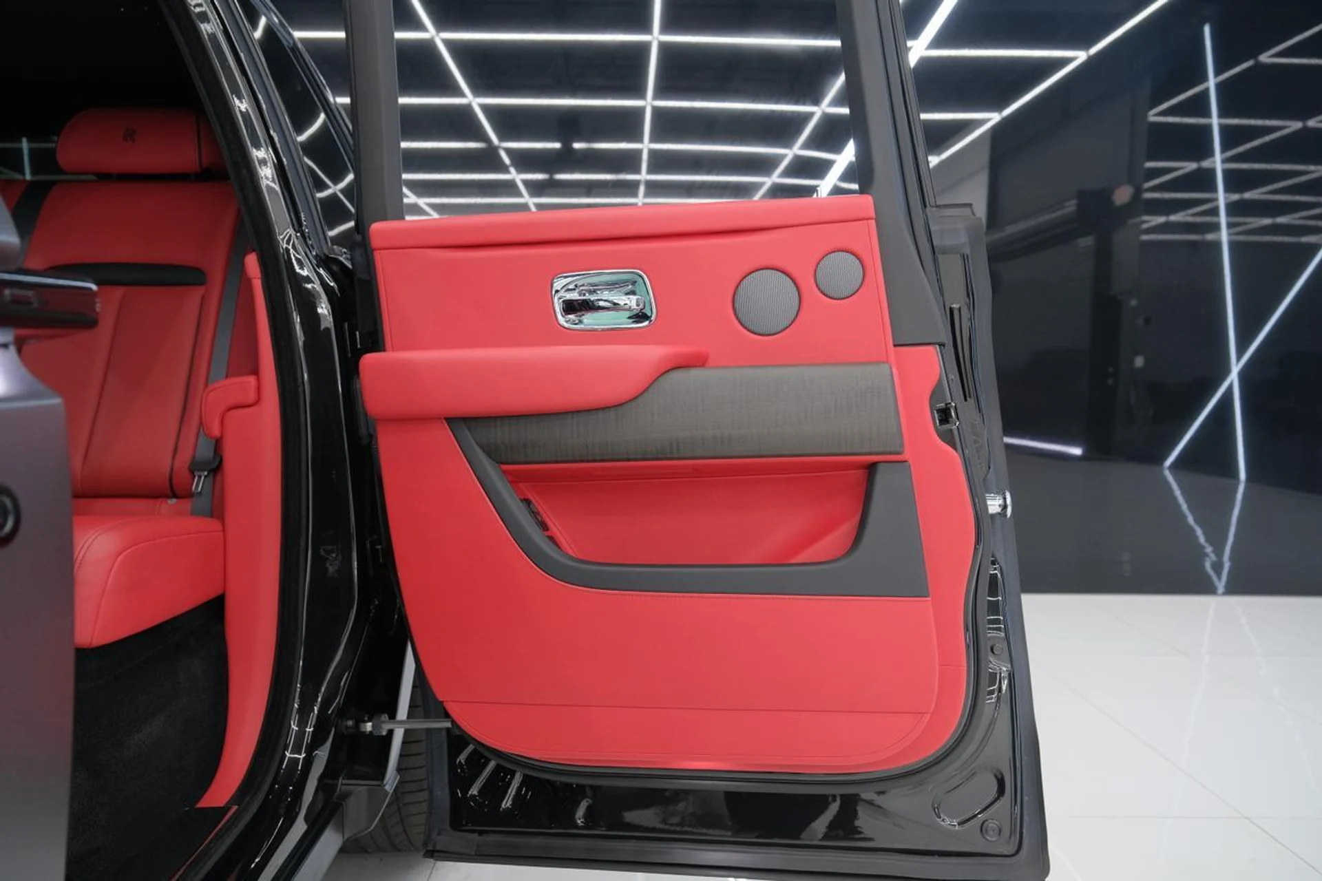 mph020_898535270_d01363b6271ebb268f2ffa05651bc1df_f89d8b8dd5