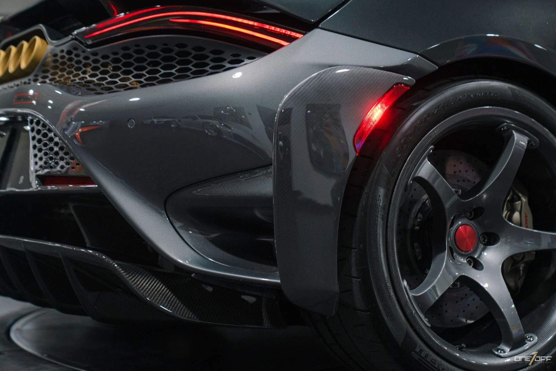 mph020_899358525_Used_2022_Mc_Laren_765_LT_Spider_GTR_LM_25_Lanzante_1_of_1_800000_MSRP_CPO_Warranty_1761344316_2b2569a92b