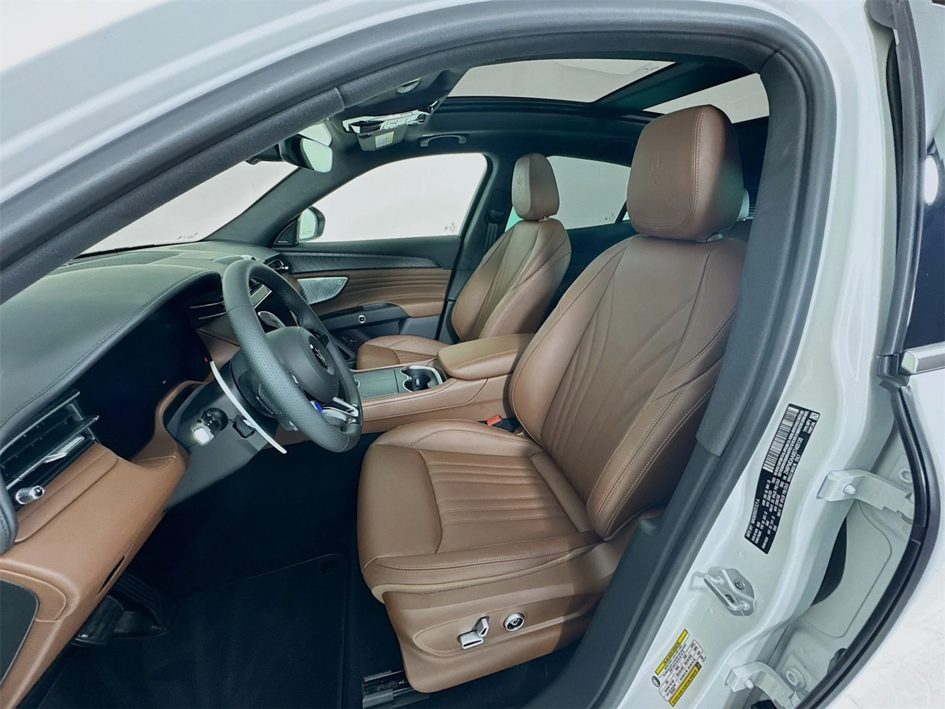 mph020_90556356_45419164e8b55f749a96b80cc3926568x_9edad3704b