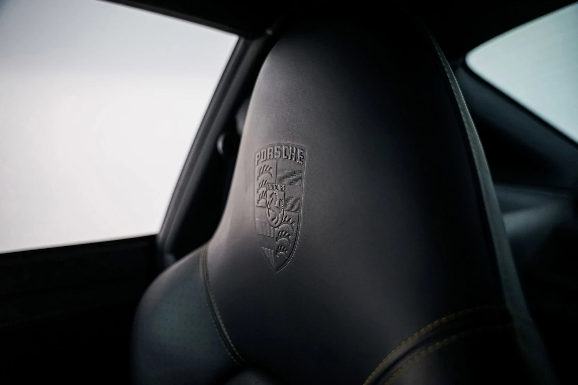 mph020_908005175_bdf81304be69594b0a3c539b16e2755ax_38a7541d72