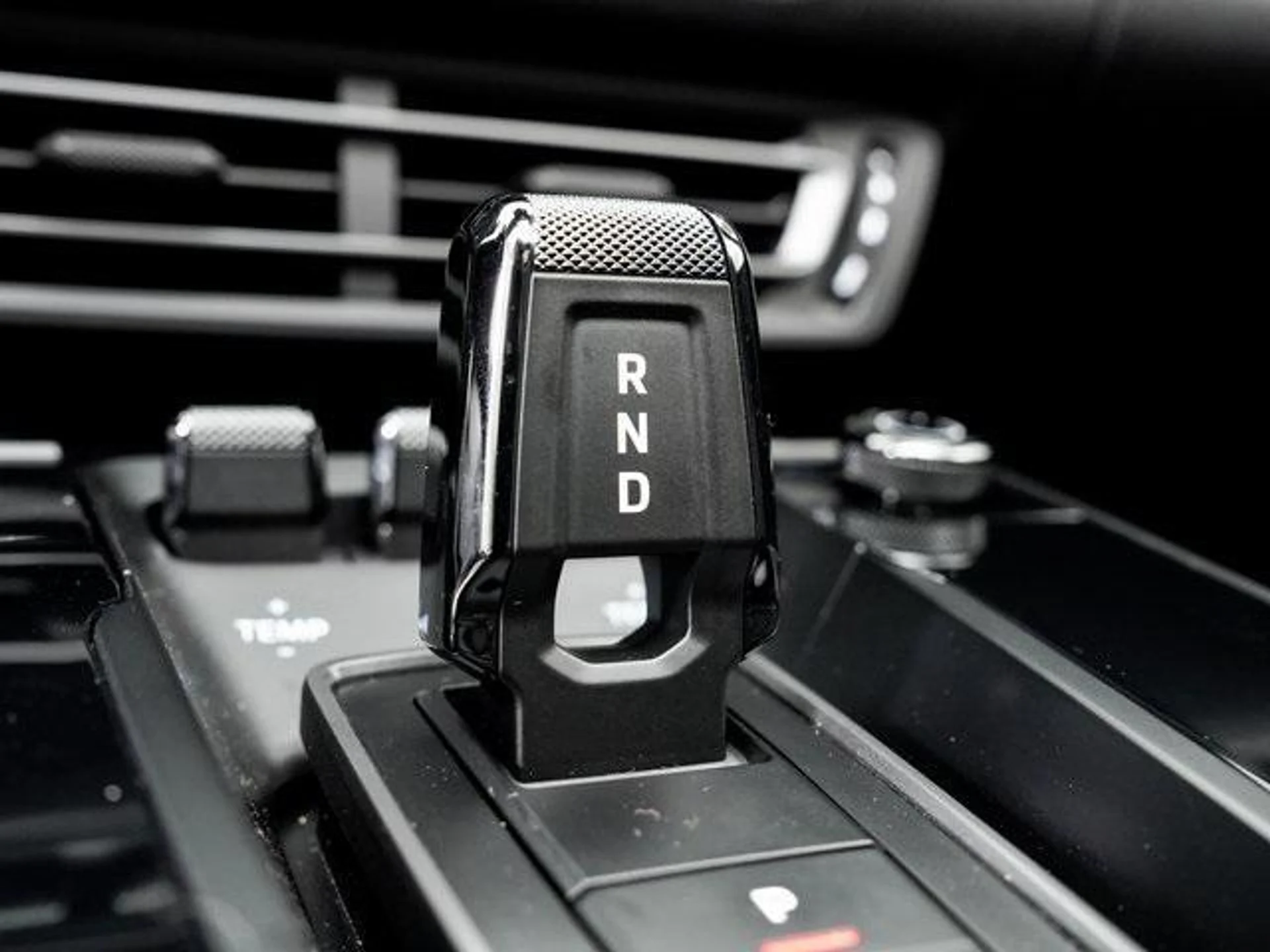 mph020_908274371_My_IDD_Bumyp_X_Wmh_HY_Ilc_HN_6_KQ_1g_7480ff1c25