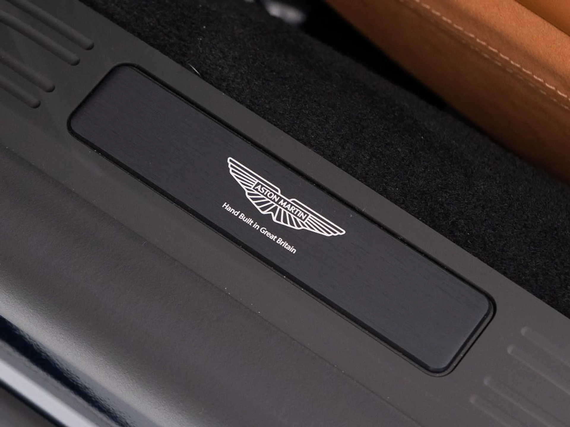 mph020_911643709_ded72aa851e55b0b4814670a59085289_636d404b70