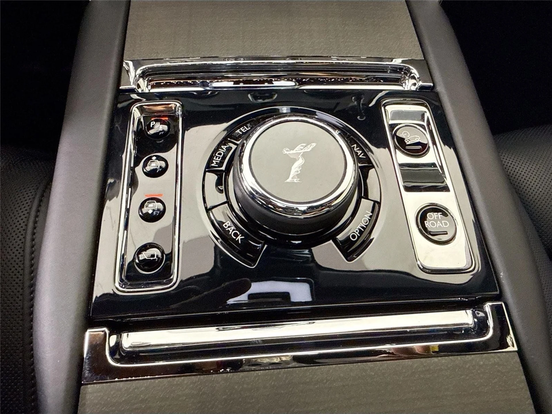 mph020_912758388_fddf436d772b44c60ea9d945ef67a177_2ba0419c2e