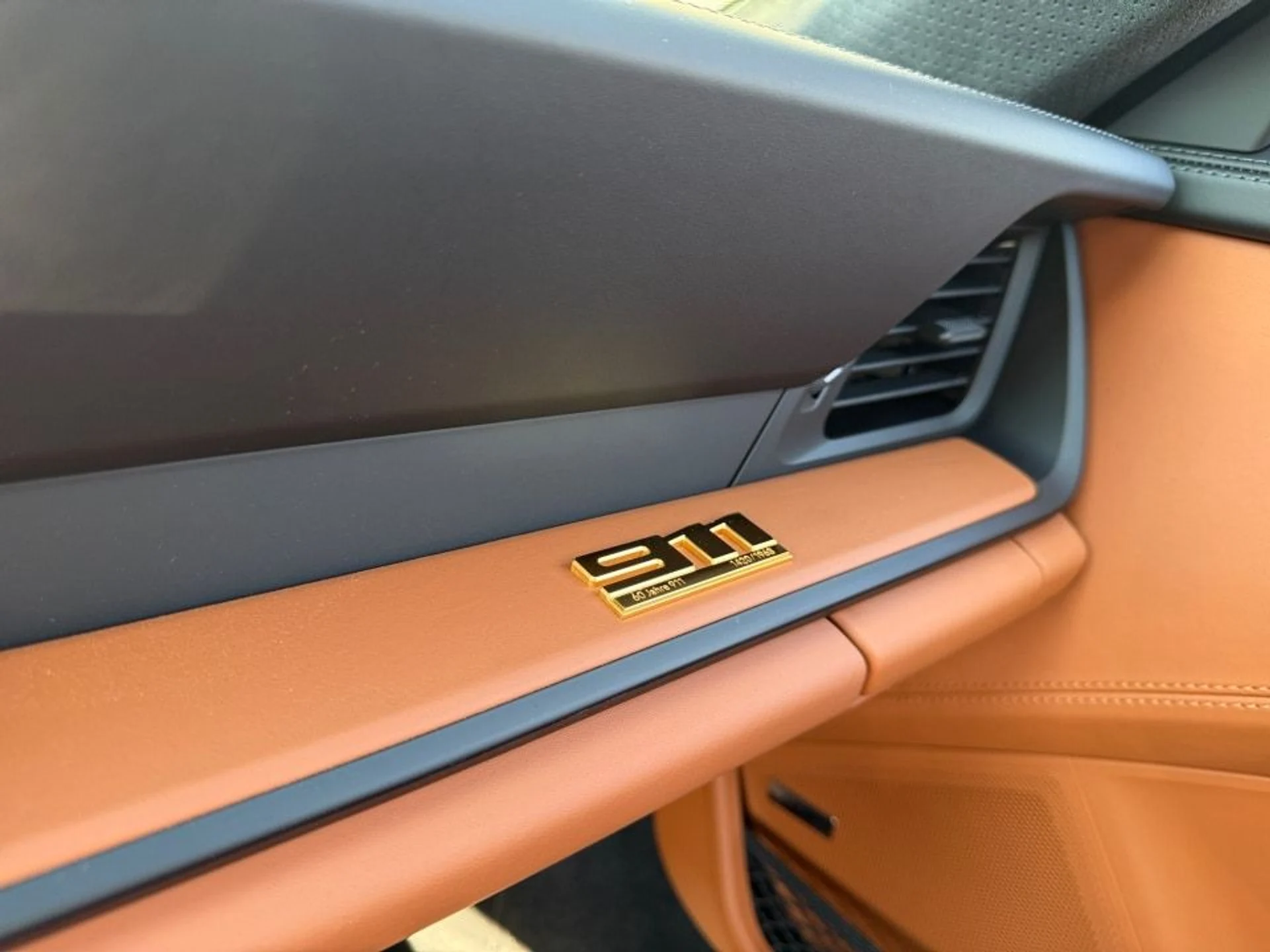 mph020_914366791_59098b6e4c1d0513cc82a3f53478a30cx_a9b26061f7