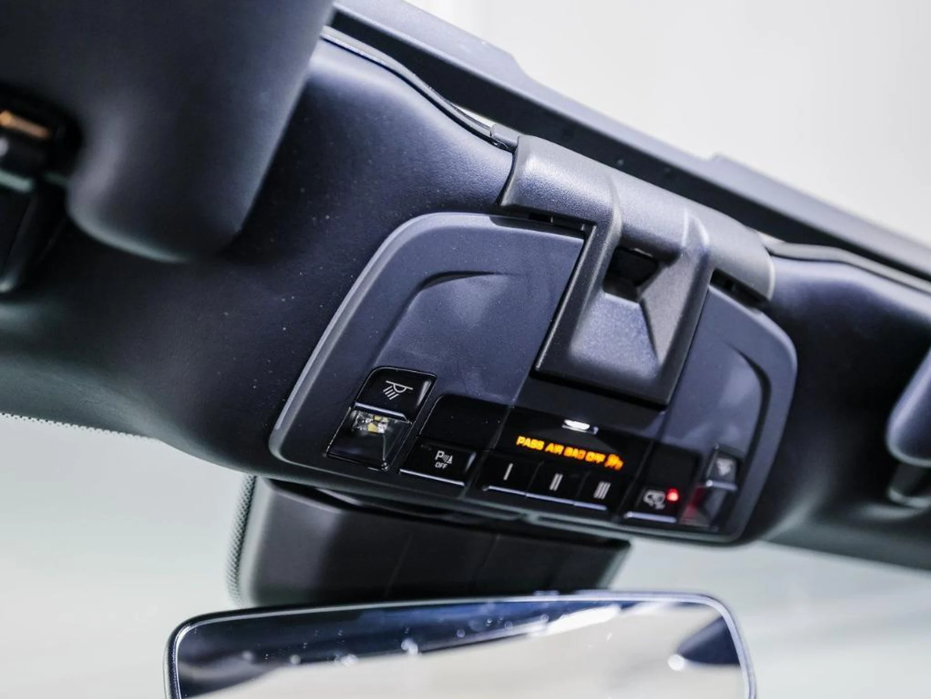 mph020_915661507_D_Qm_Nun5_IW_Tkv32_s_Ut8_K_Ev1w138_243acb6181