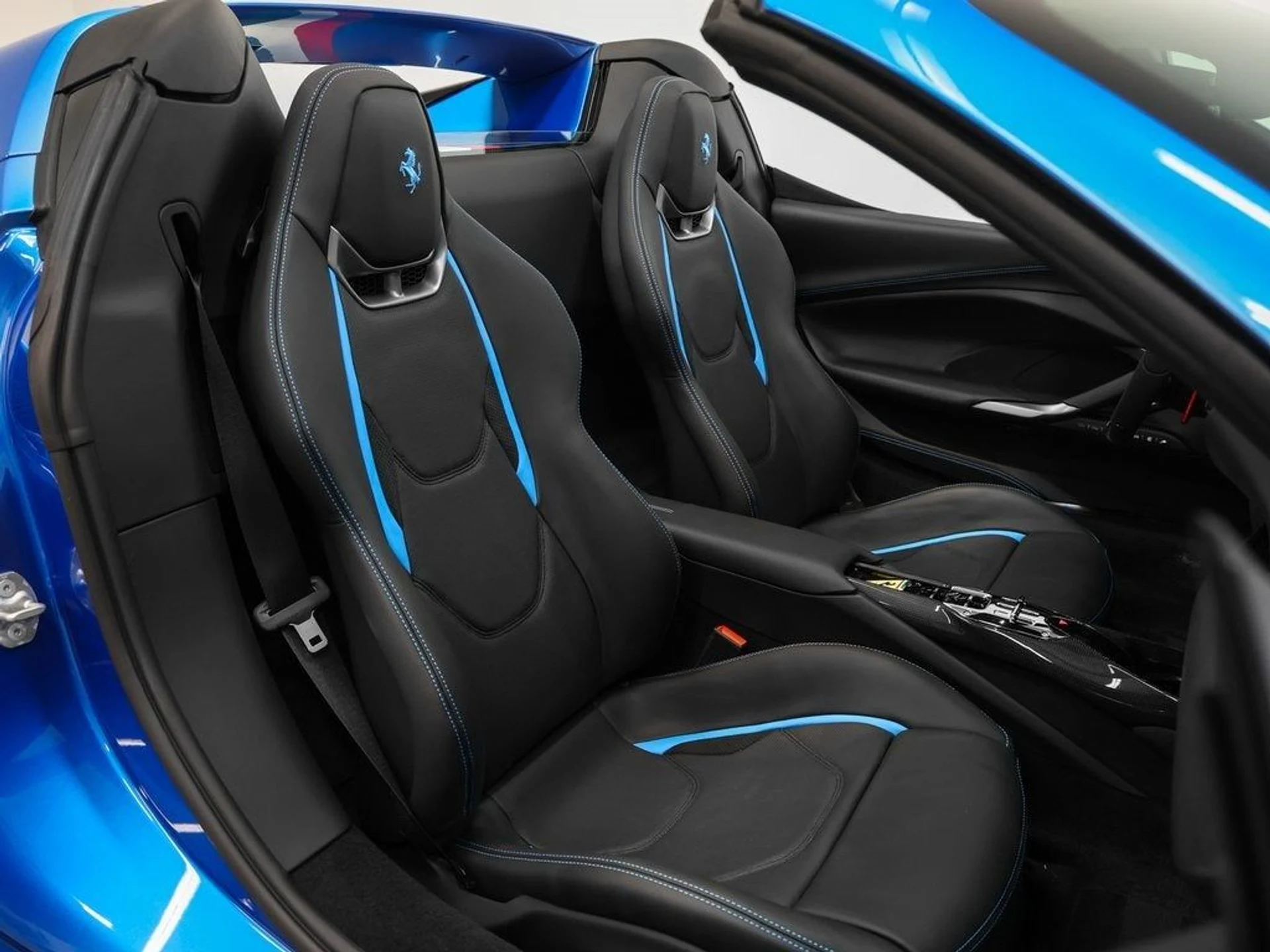 mph020_916592006_21_a607fcec3d