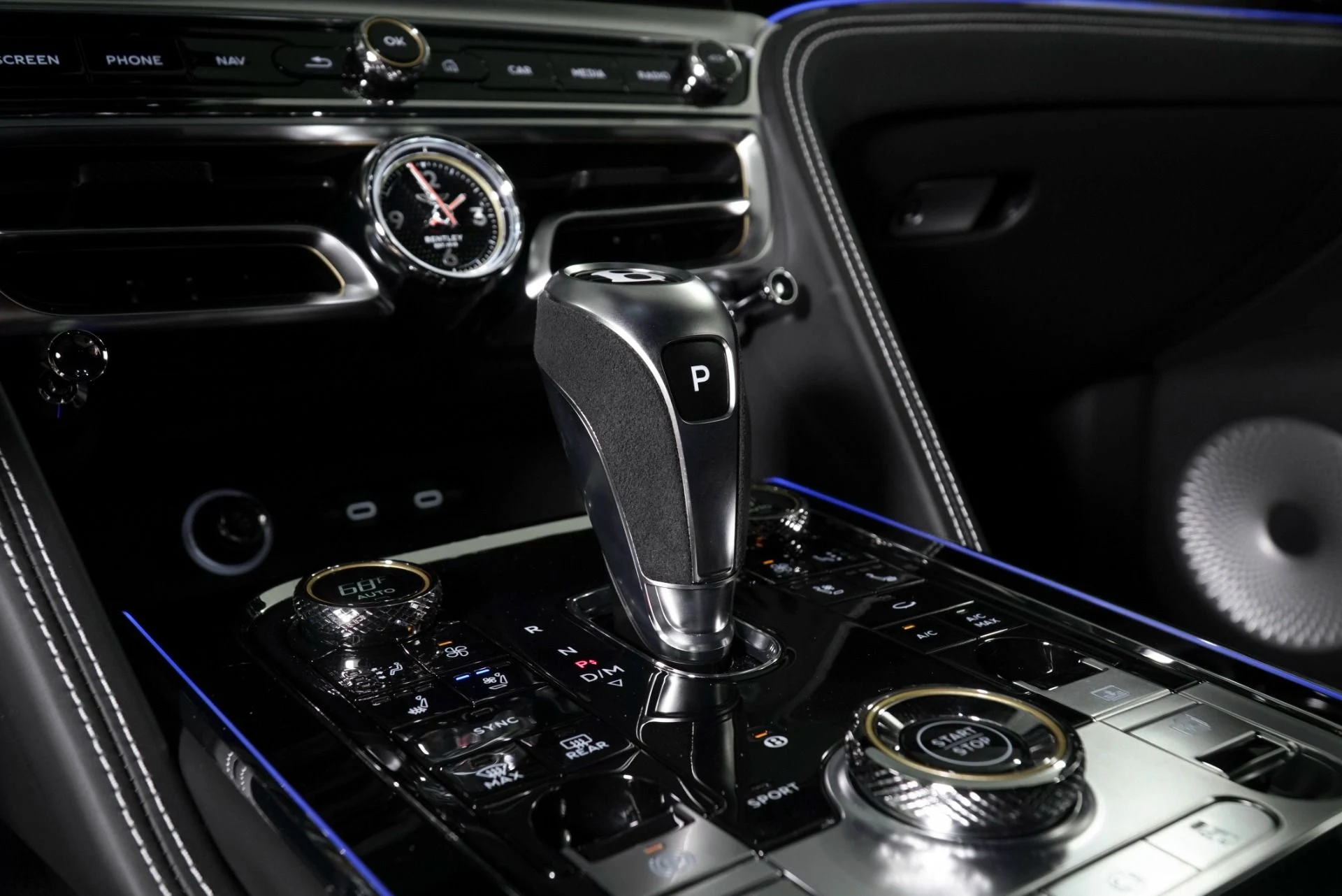 mph020_917928082_New_2026_Bentley_Flying_Spur_Speed_1776445896_52ec86b86a