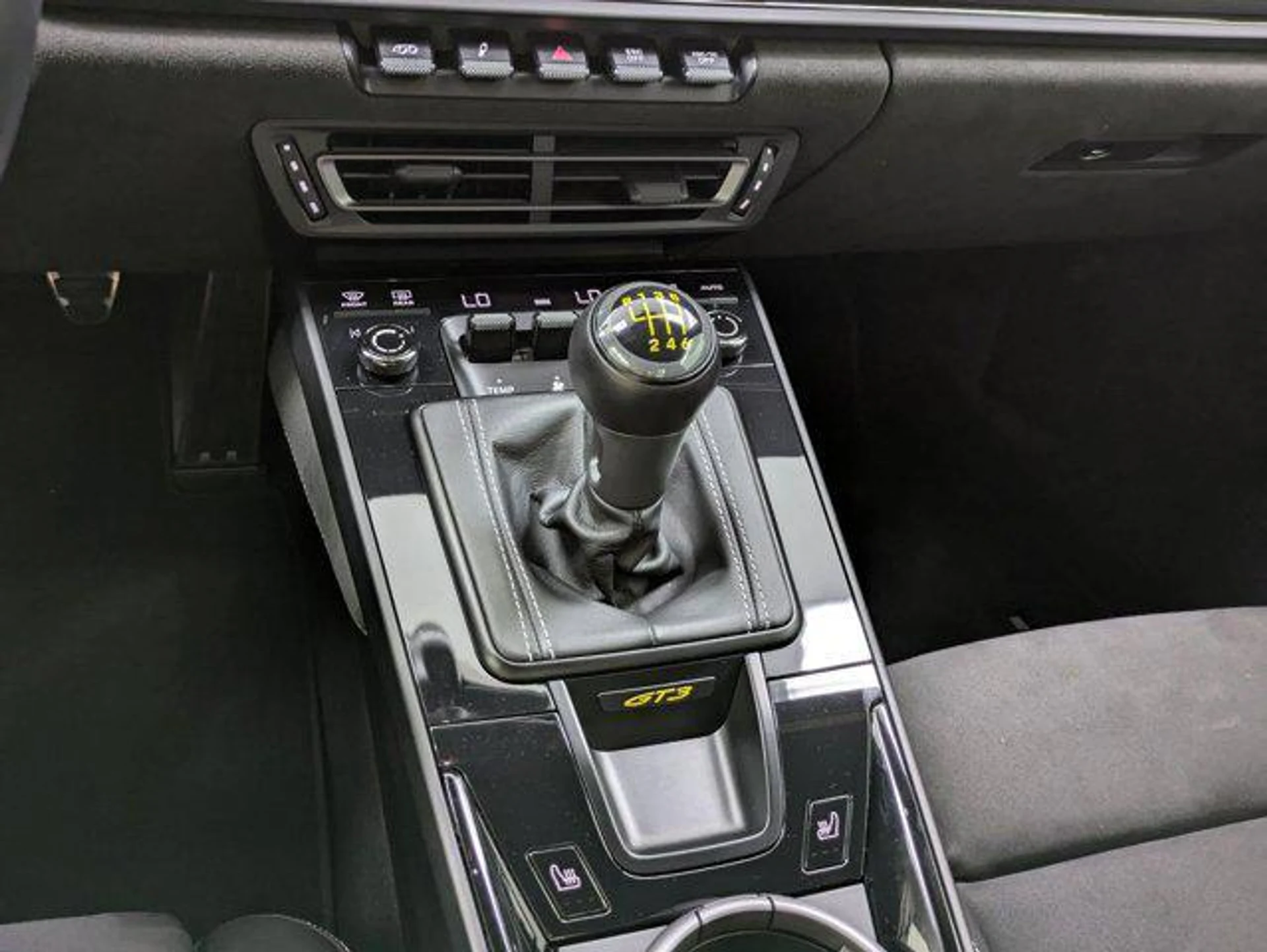 mph020_922770083_9_Z_Nq2d11y0_Nf_Z_Obu_5l_Gr_F_Ps_Z0_a4cd6aef13