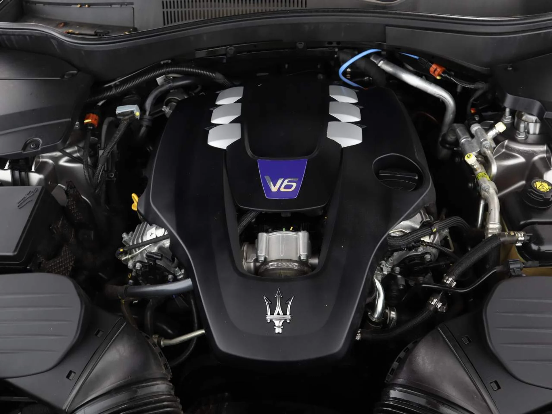 mph020_923205940_ac2e098d8a32fbd2cd61491d0a976c7b_16da1c52c0