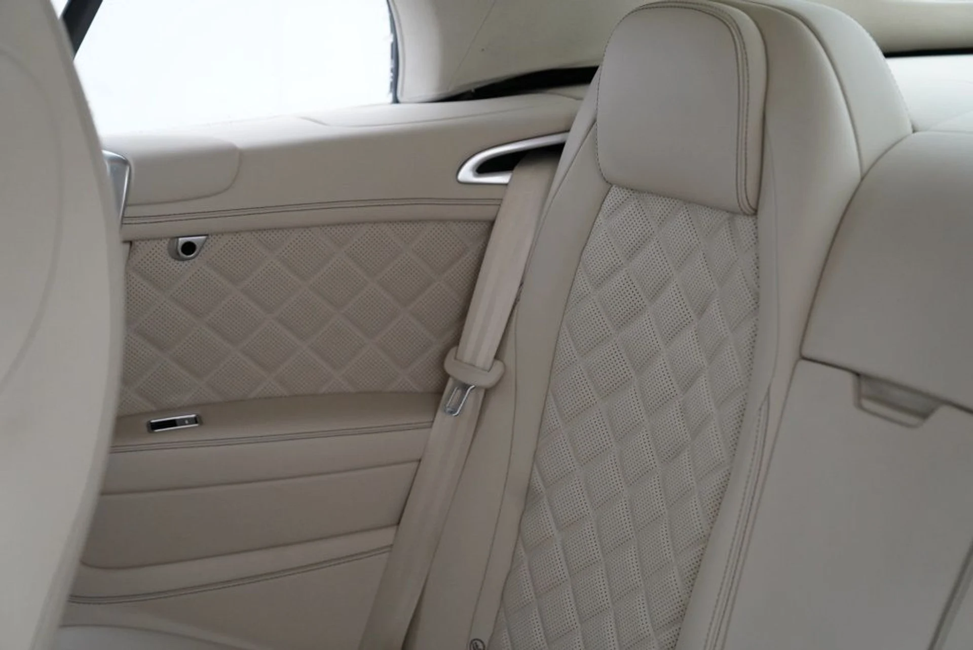 mph020_924591496_g39l3d41lwgfpelq87q89vps4lrn_46ab8a73f6