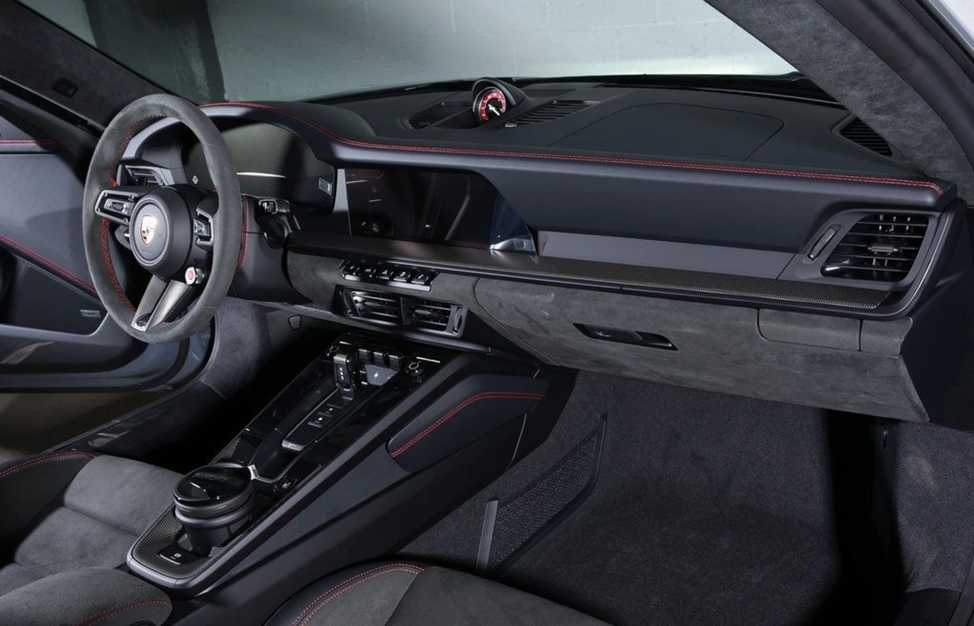 mph020_925686378_4cc1557f8328c842ed991af41fad3b7e_cda53a4ed9