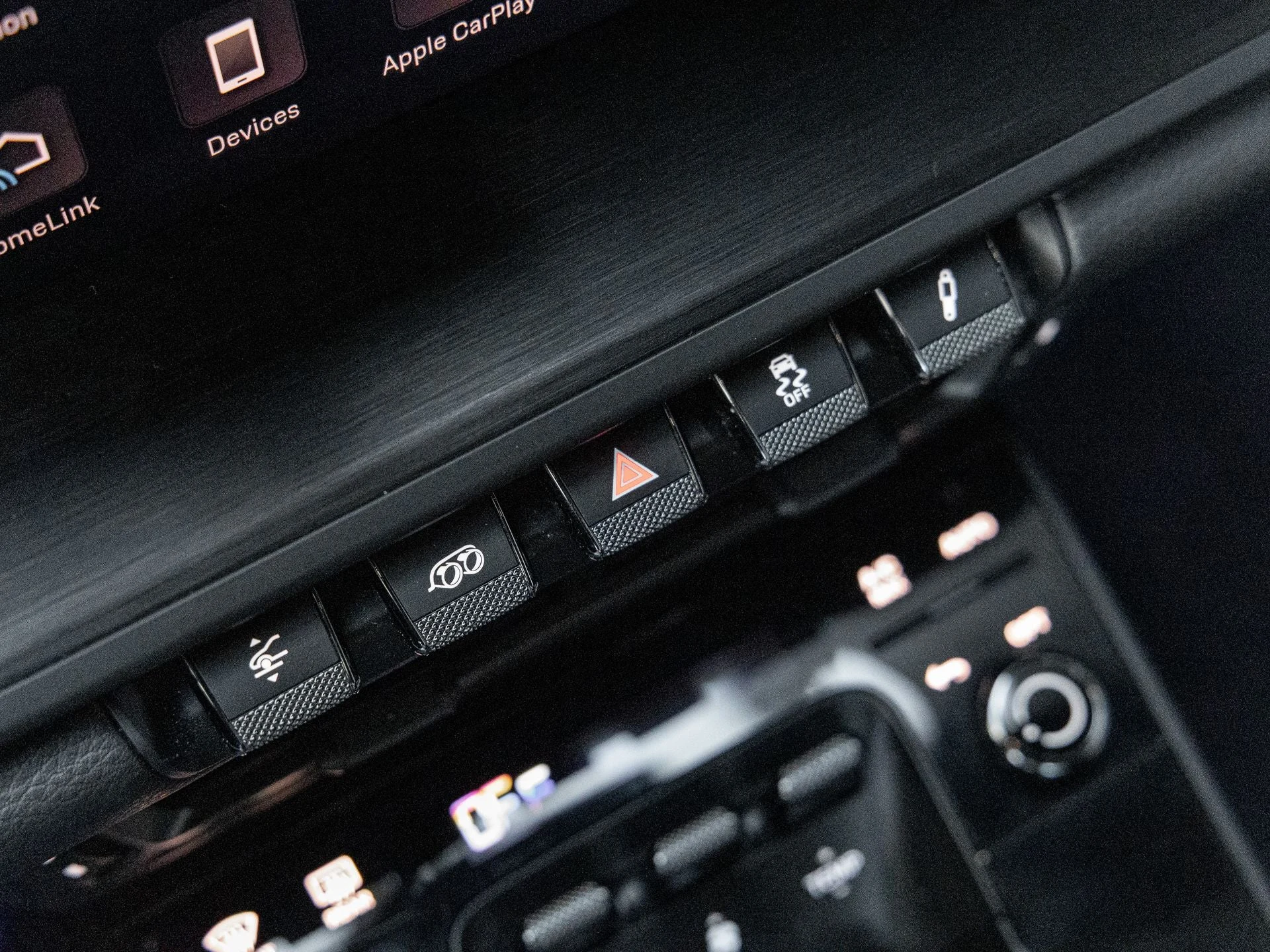 mph020_930176216_21_be96965ffc