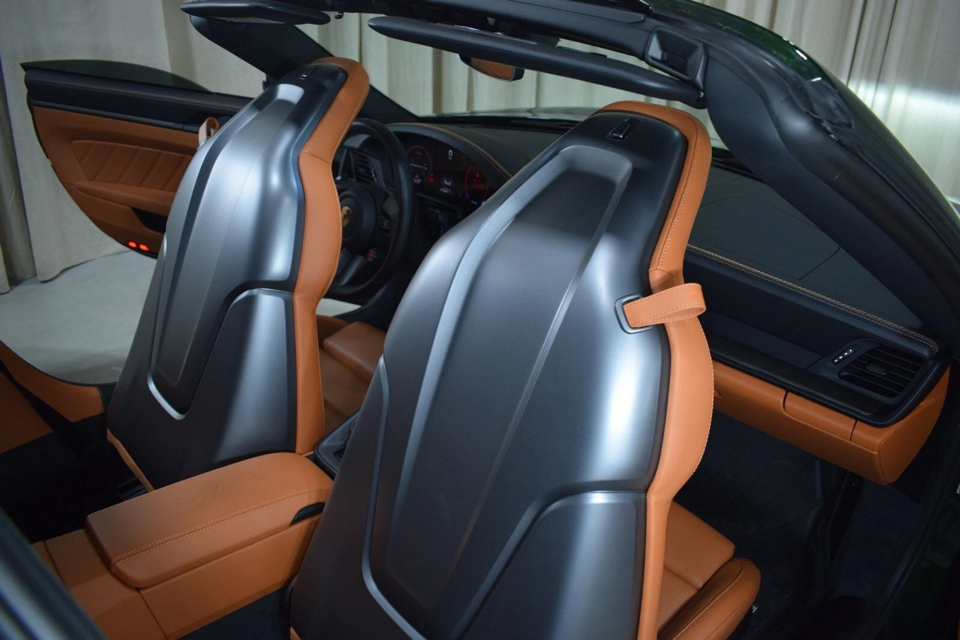 mph020_933112990_feafb359c356c33f6fb4b45138addd1cx_e80a09bd39