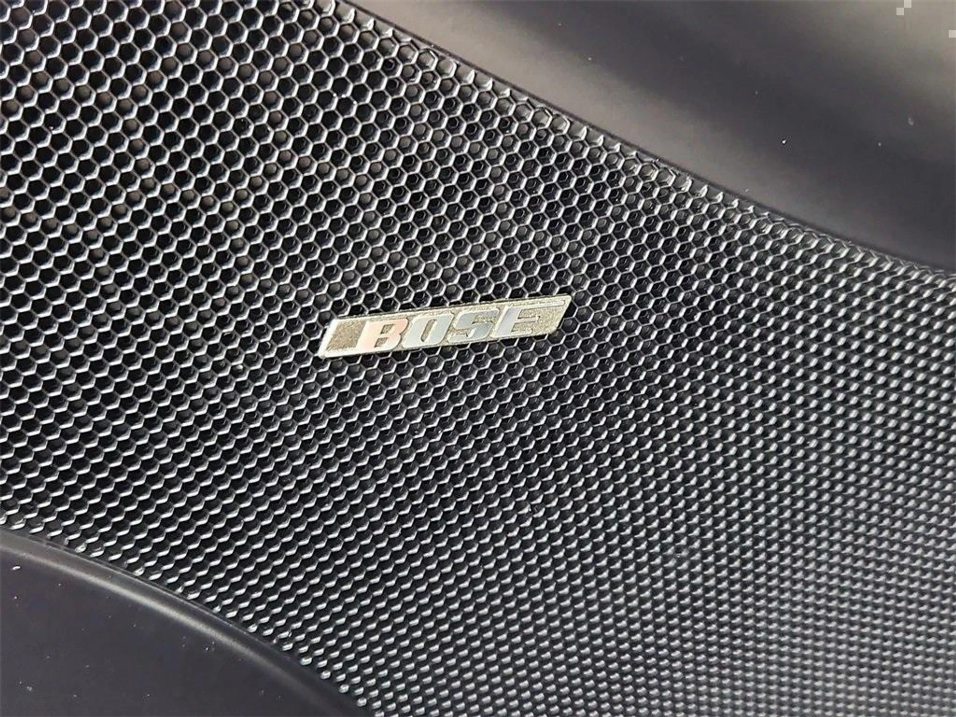 mph020_93581902_9_R3a_PIA_0_S_Us_X8_Lp_P_Bst_G2_Z0_Aw5o_e362966581