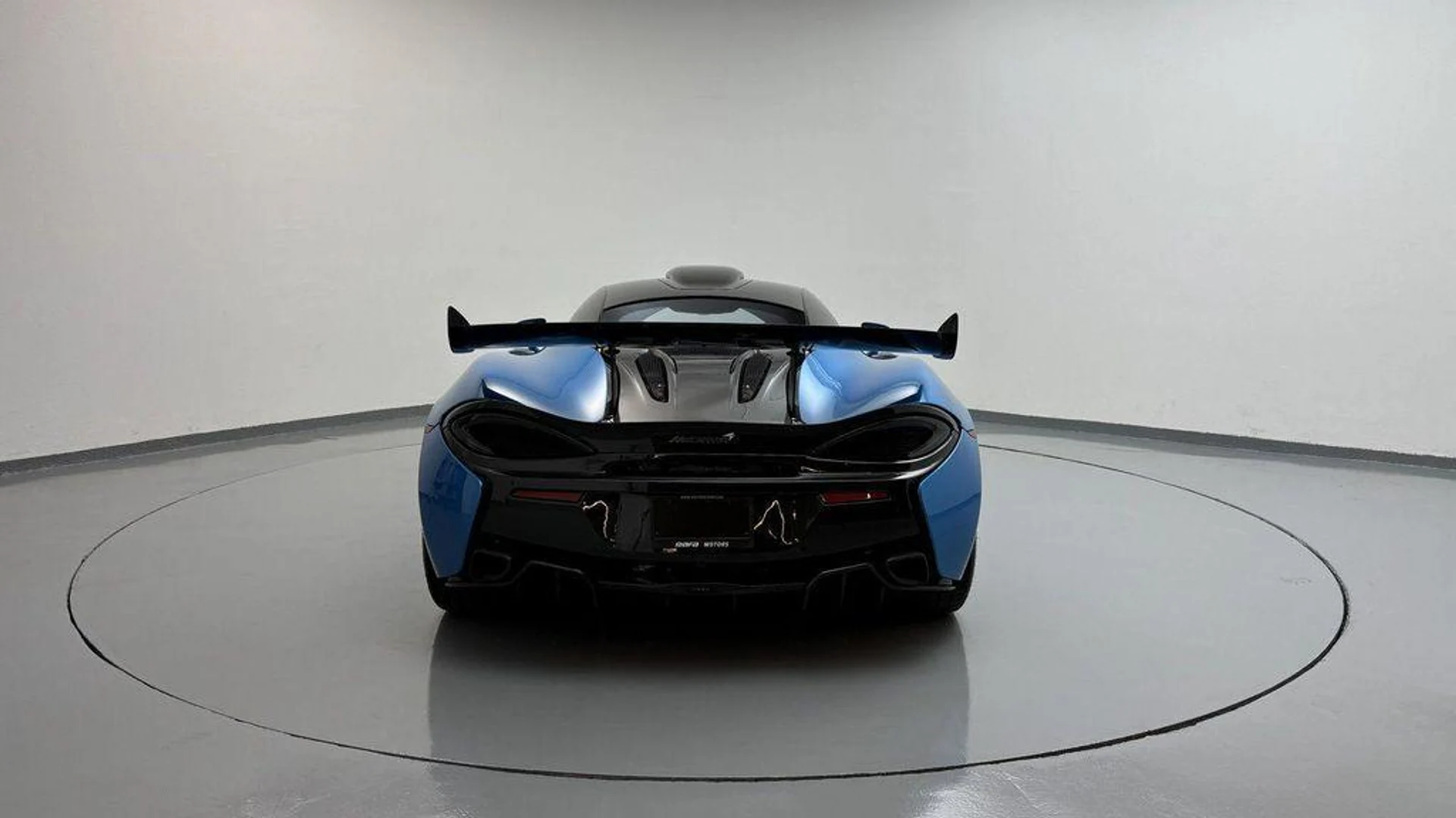 mph020_937111368_r_H9m5l_T9_P3_N8l_Cfhbl_Gbw08sdk_c03f9ebceb