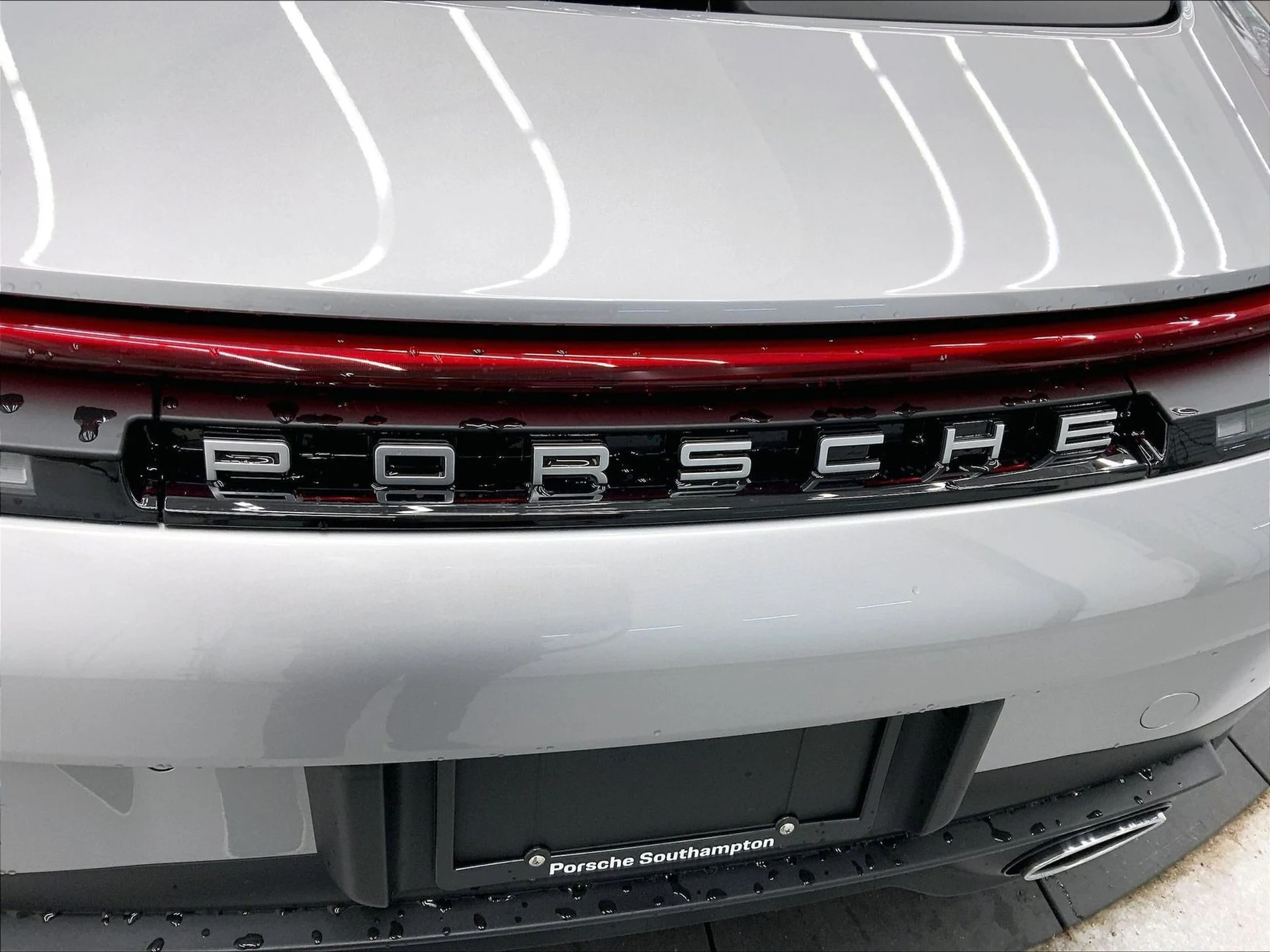 mph020_941436314_f374e6155abac9f2012d2e531a287006x_4a5308588c