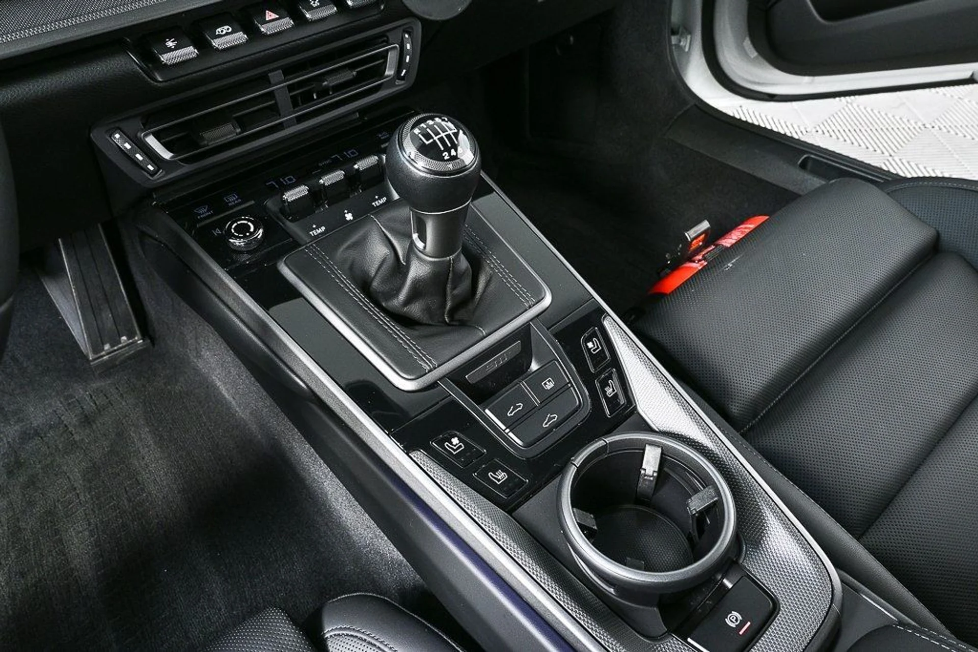 mph020_945155423_9389980464de2188da9e82bfadabd12f_4595f31982