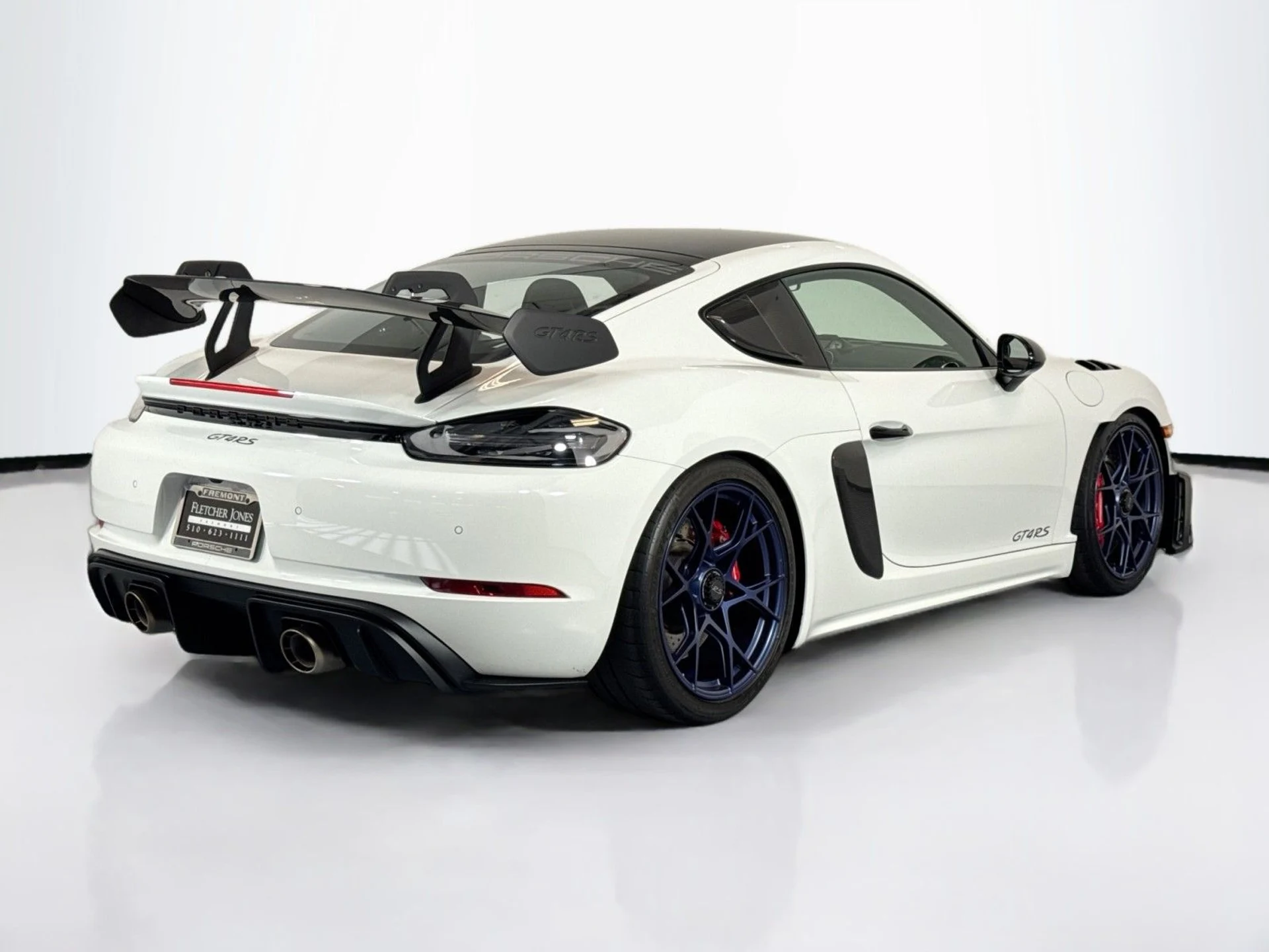 mph020_948204672_8a3d5d4cdaec415a8731c7ef3d169f0c_5cf5a0808d