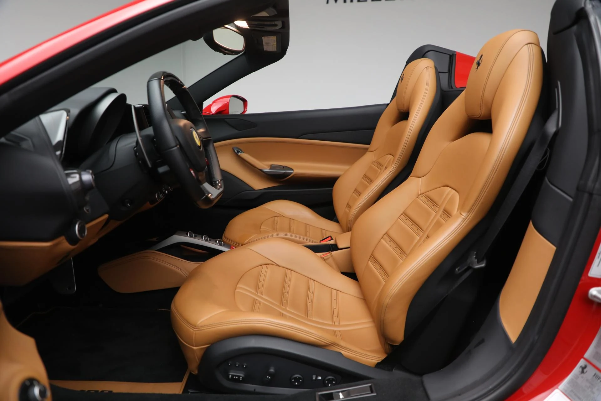 mph020_949081615_Used_2018_Ferrari_488_Spider_6605a6527c