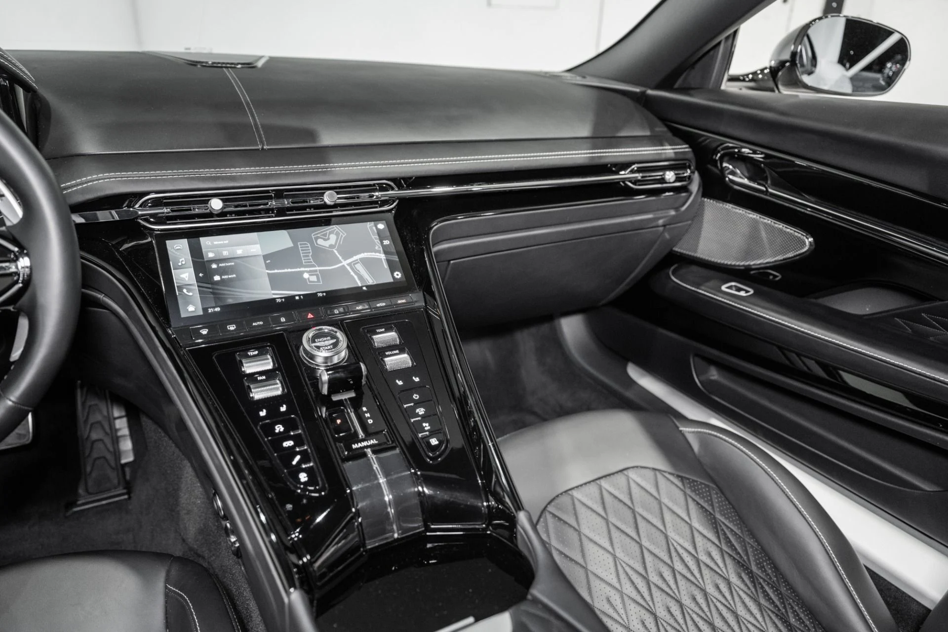 mph020_949106320_Used_2024_Aston_Martin_DB_12_V8_1773165102_88b41821de