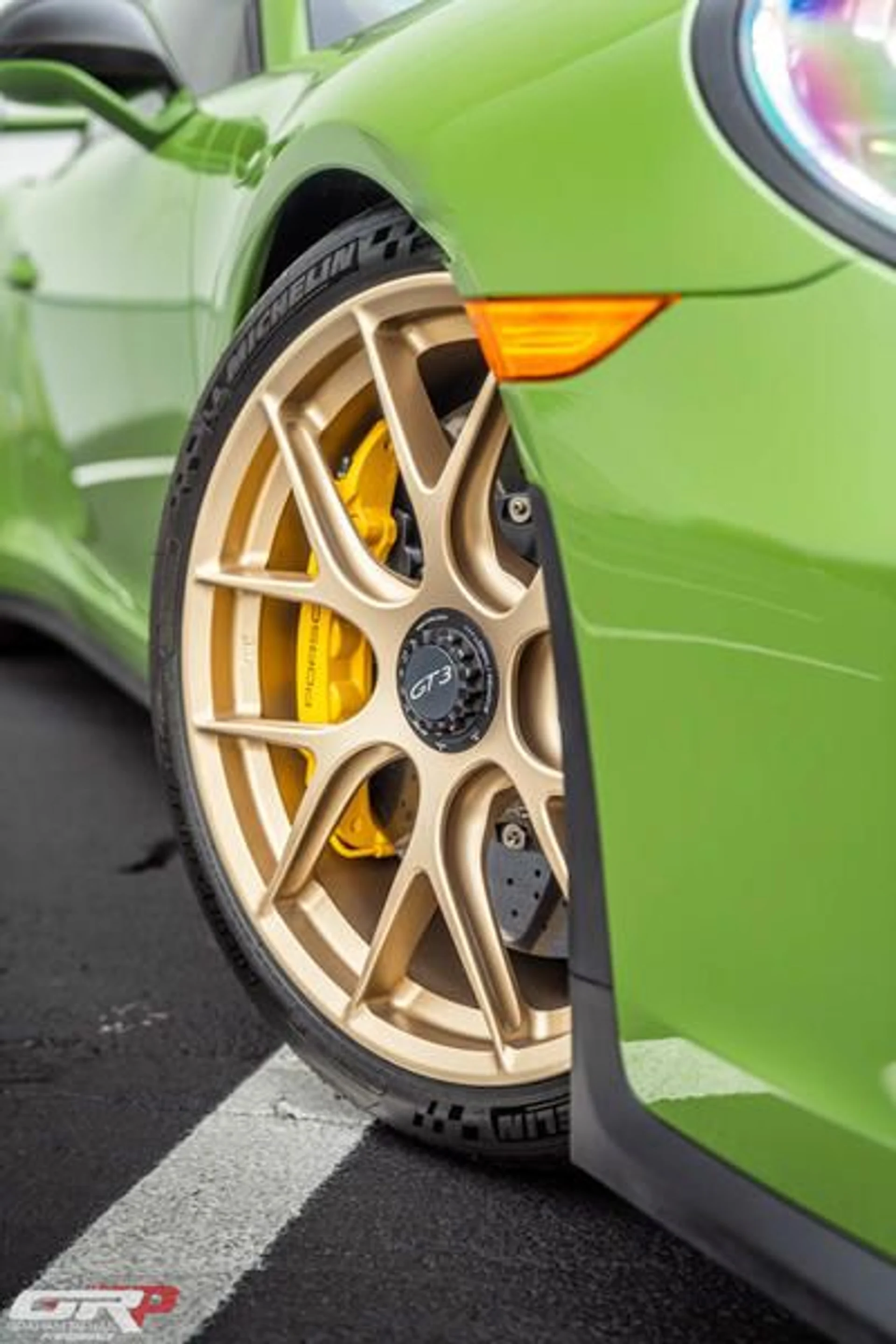 mph020_958454720_F30_F1_FE_1_07_AA_4916_905_C_0_CED_9504_EE_12_f11c4a3b76