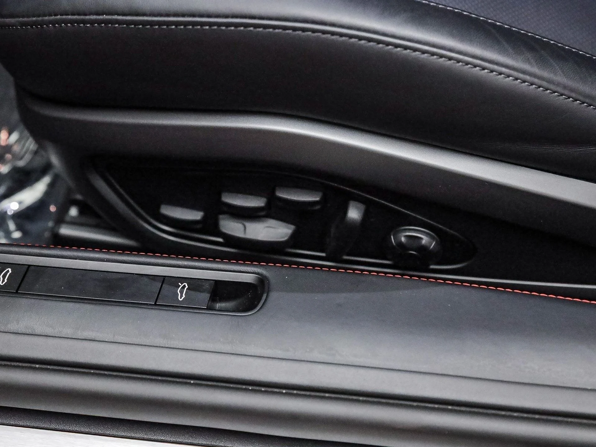 mph020_963457297_9b896692bc91aa65c084736be77cbc96x_0f75c210c5