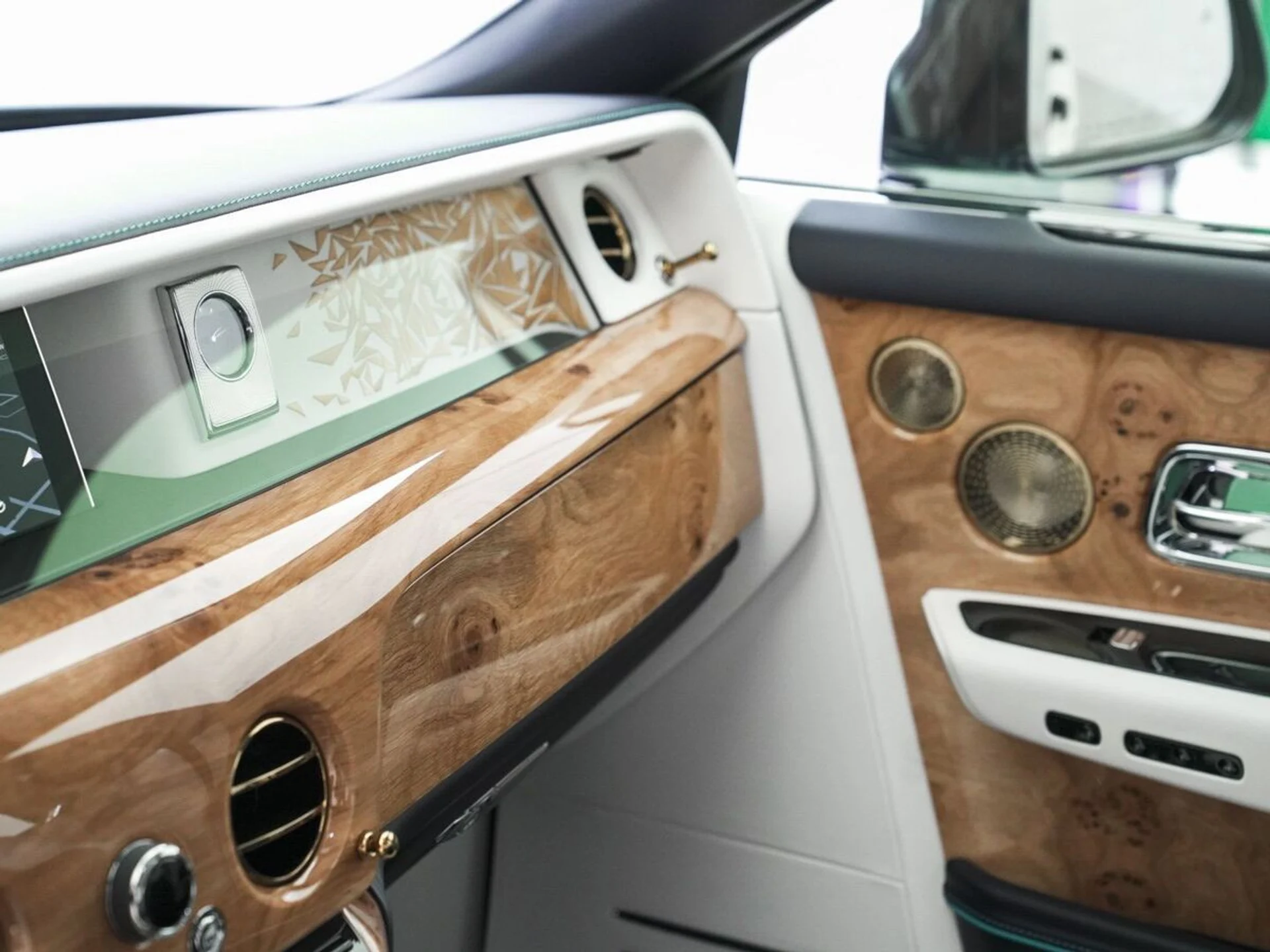 mph020_964111596_28iuhv0lyi1bpswanzteyc6zv8gd_be63ebe95e