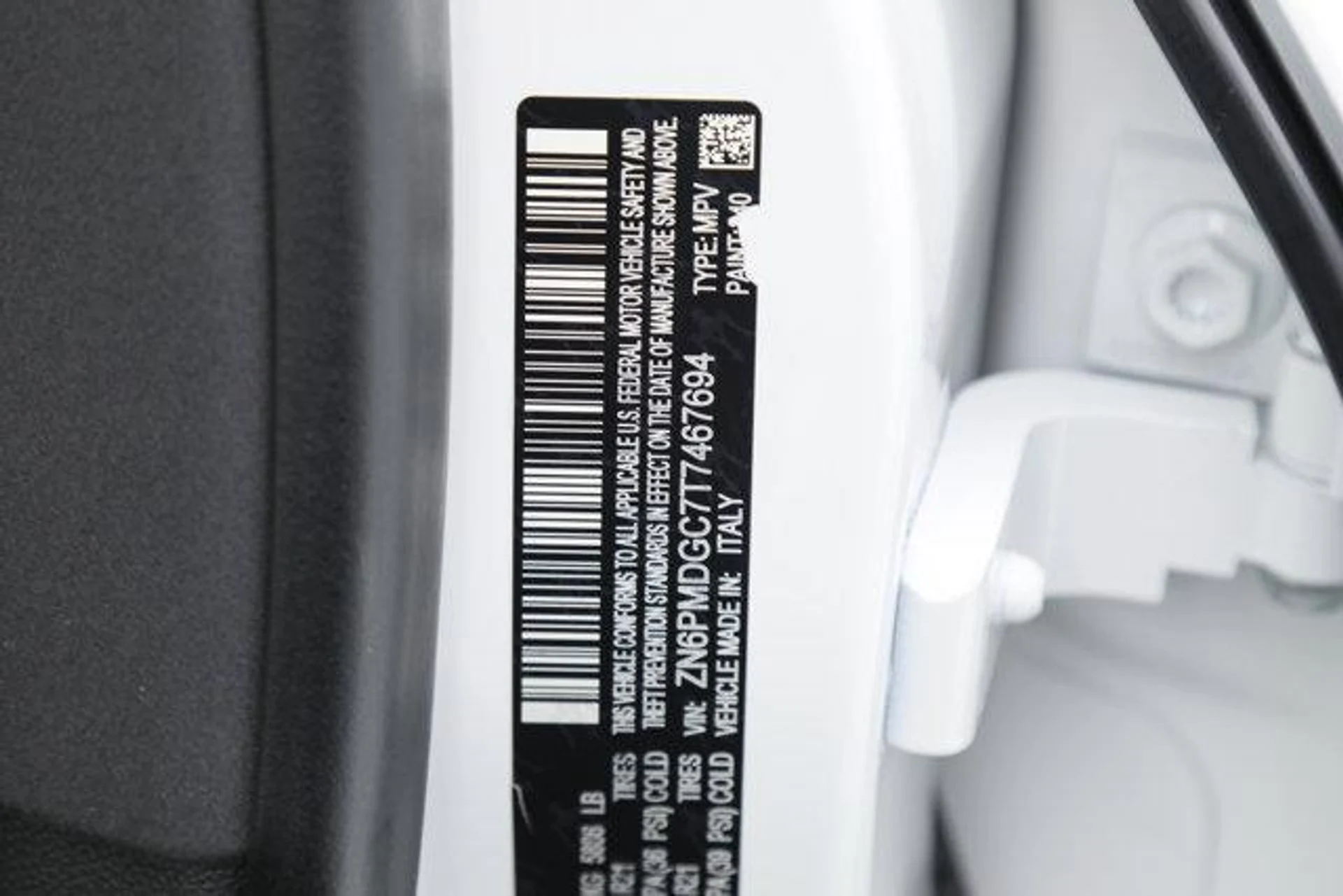 mph020_9679164_t_Fet3_K_Pn5z_JR_7_Iqx_W_Q_Eqlkd_Hw_096599393d