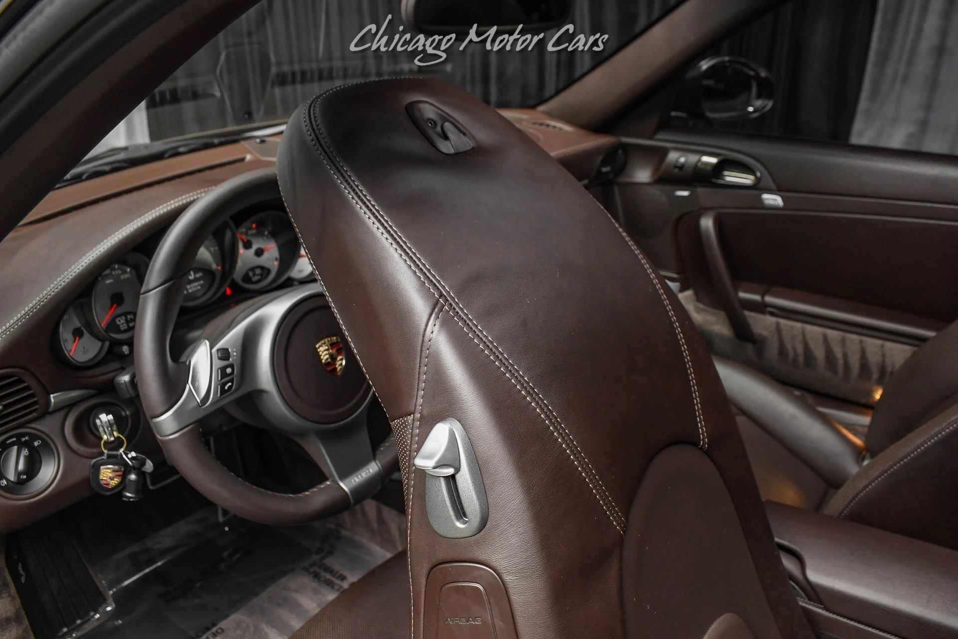 mph020_971826823_13520_p21_l_c559525948