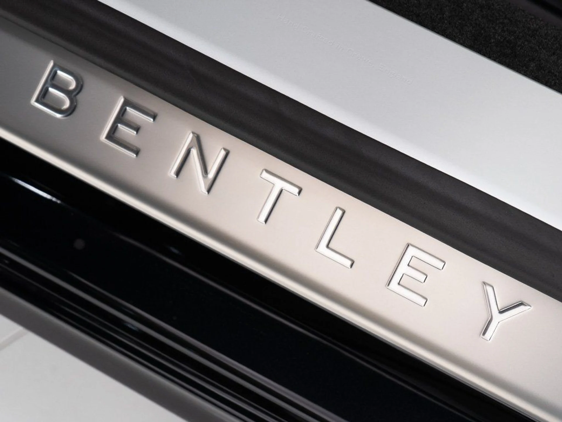 mph020_97198083_5dc9f7cf6f444369505dbb51ed1e1053_d592954709