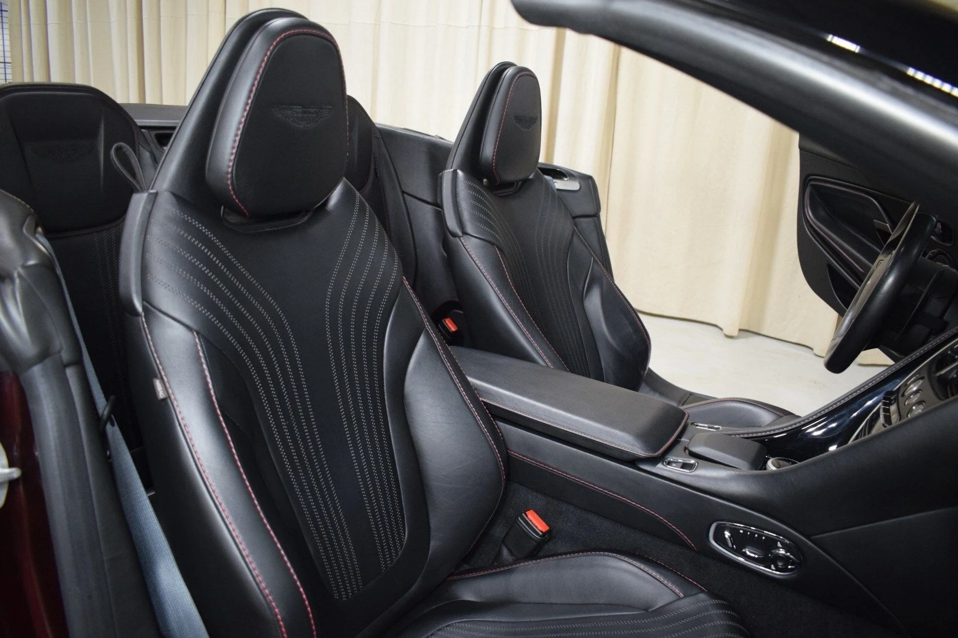 mph020_972343784_de7b6a42860d7723c709f9bb41567659x_abd2cc6e90