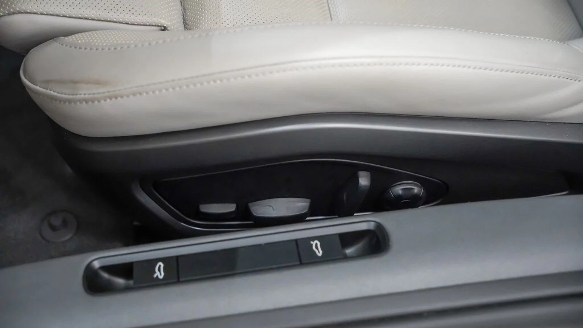 mph020_974765378_1910194b3d203a25df9526f01a147fc9x_141fed6e4a