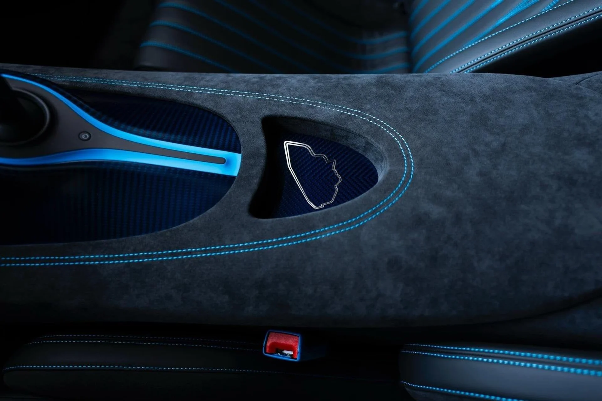 mph020_97692349_21_84c56ae6ae