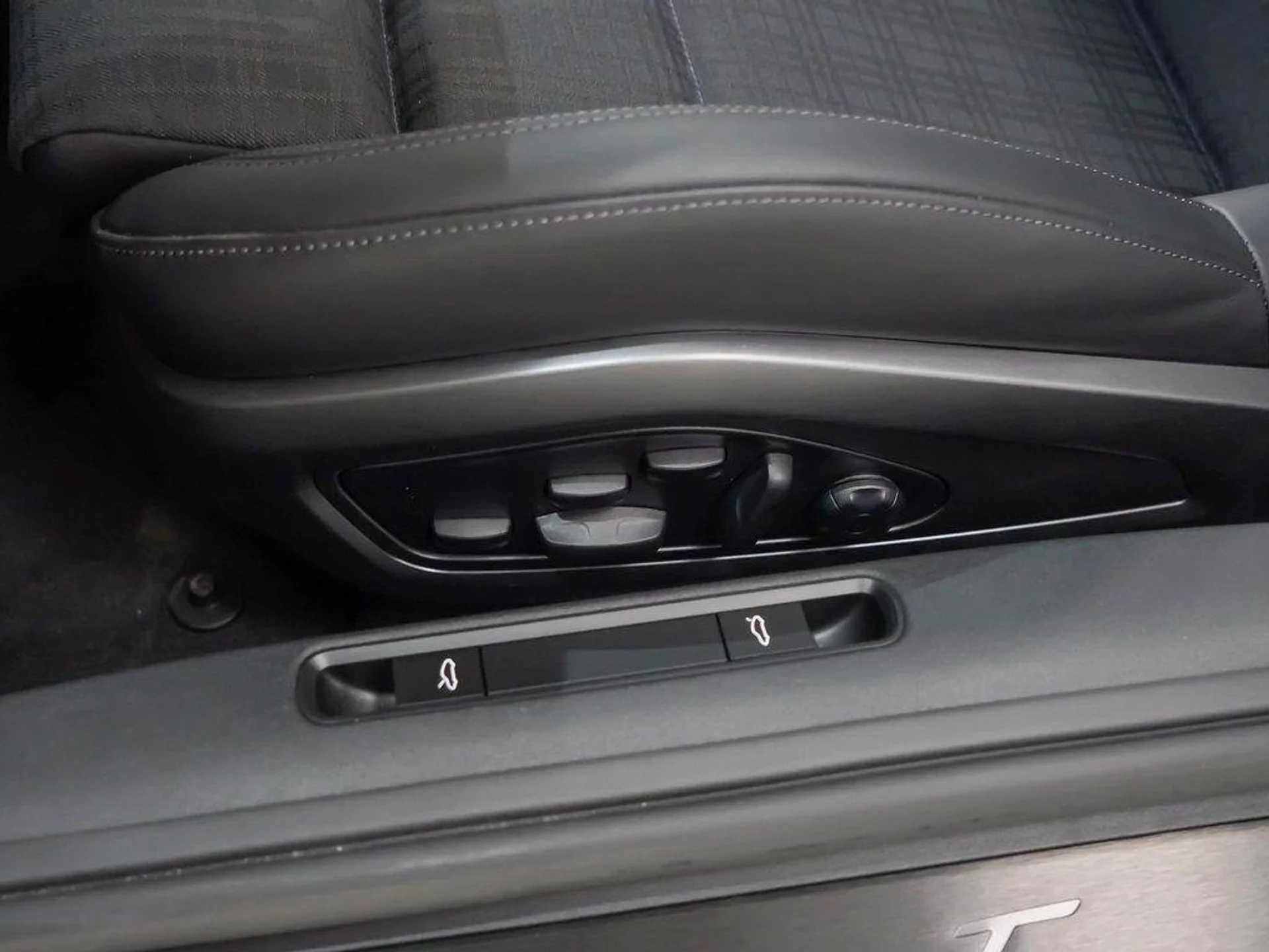 mph020_978131815_jftbxp_Jvu_U_Oi7_XTK_2vbtk_Eo_O_4_4ff9493f44