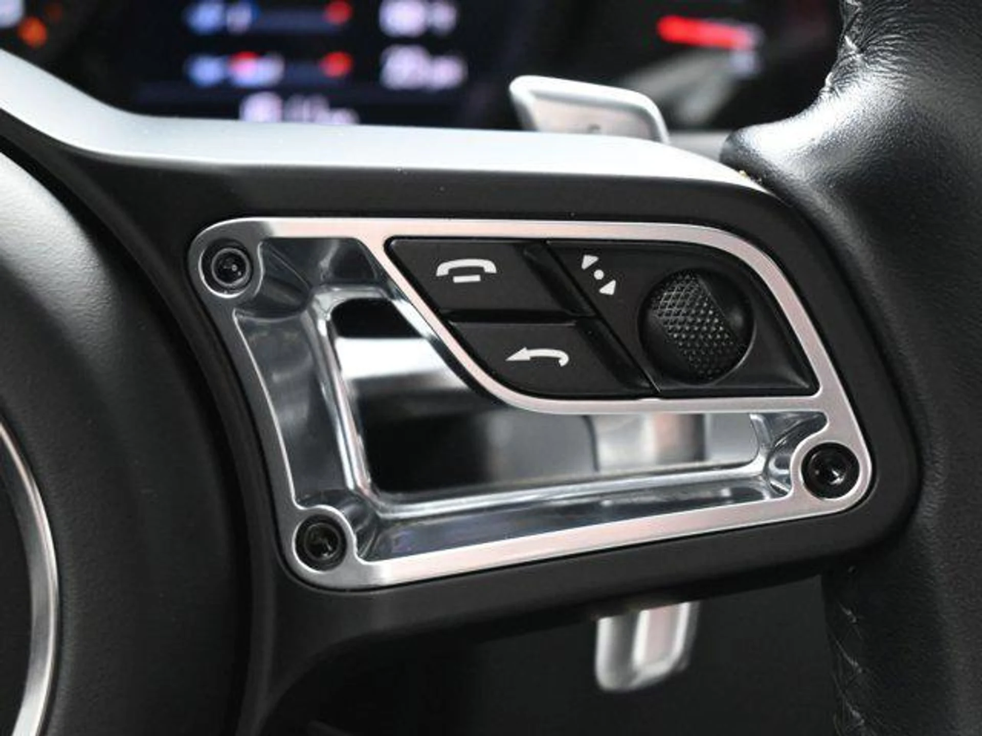 mph020_978222707_u2m_G_Ws_EA_Nhao_Kmqi_JUZ_4_H9j_Vjc_7cf1190d31