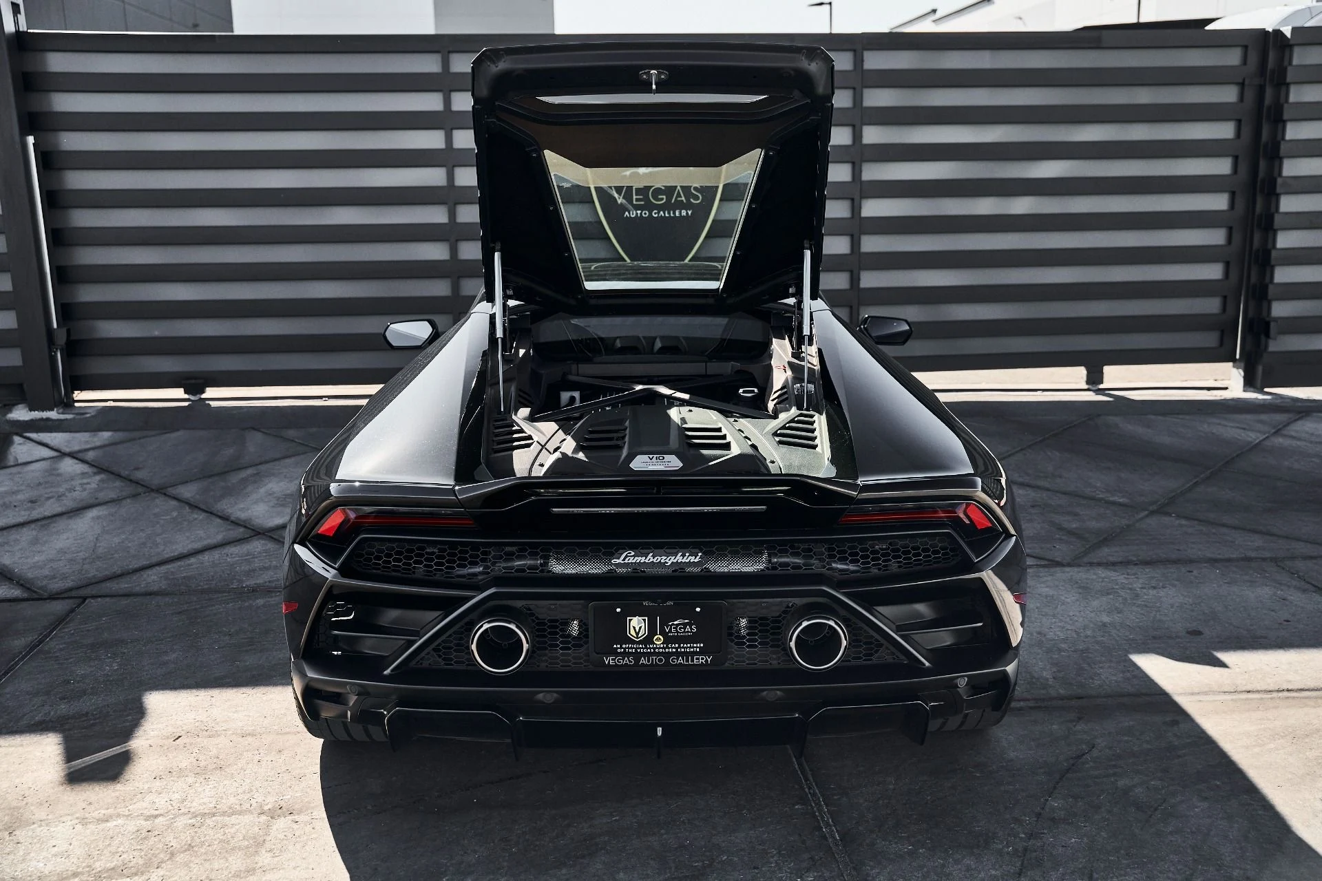 mph020_984927630_Used_2021_Lamborghini_Huracan_EVO_Base_1774404955_2c4965490c